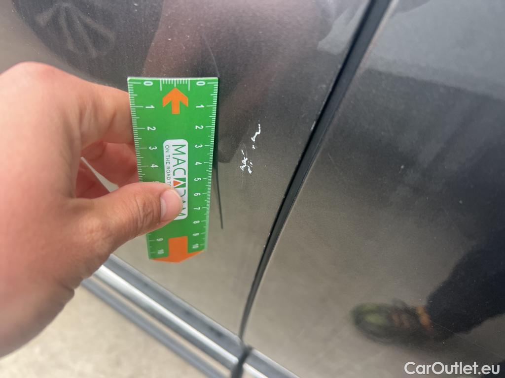  Peugeot  3008 PEUGEOT  Hybrid / 2020 / 5P / todoterreno 225 e-EAT8 Allure #7