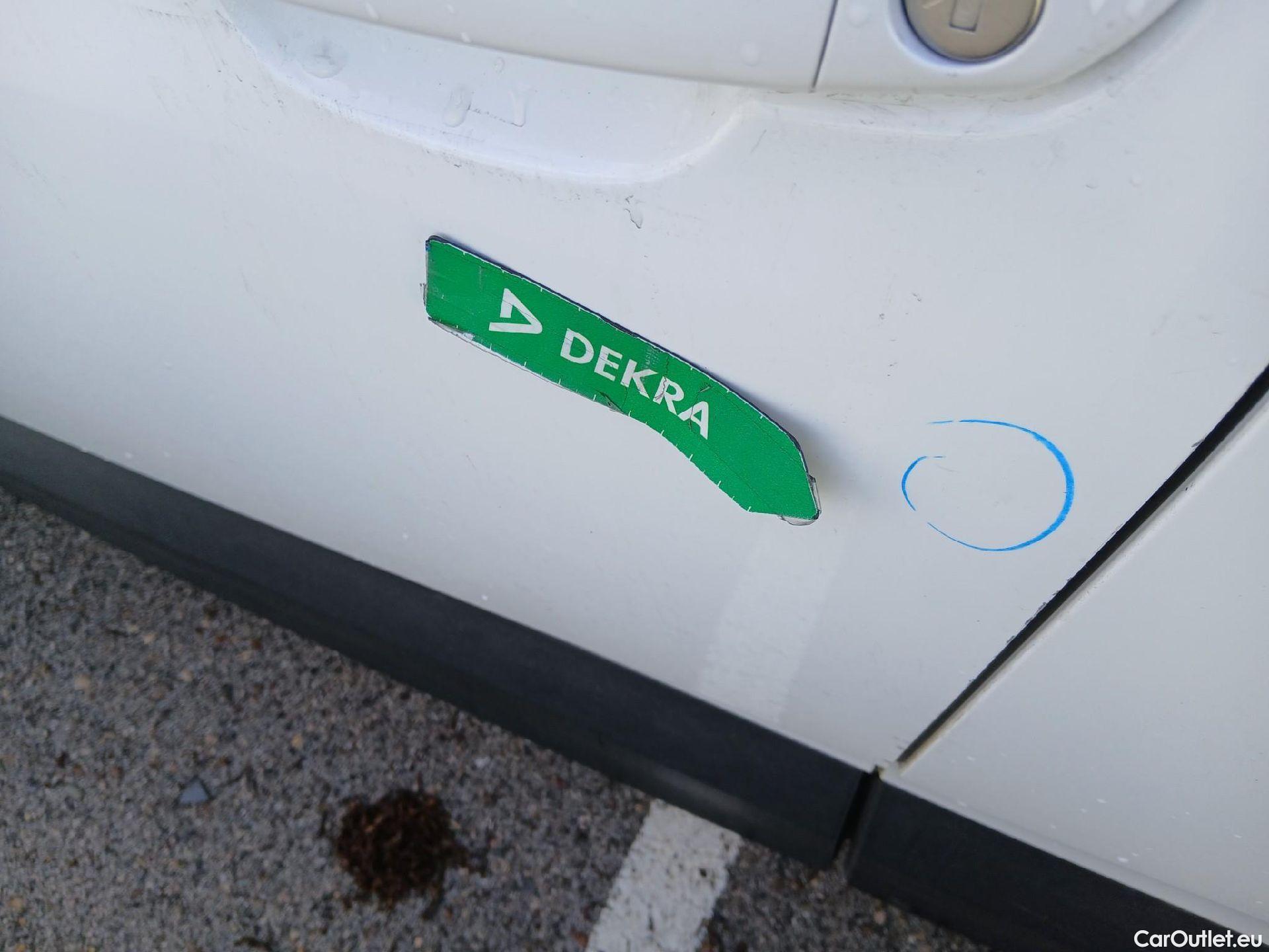  Opel   Grandland X OPEL Grandland / 2021 / 5P / todoterreno 1.5 CDTi Business Edition Auto #13