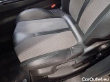 Peugeot  3008 PEUGEOT  / 2020 / 5P / SUV BLUEHDI 130 EAT8 SeS ALLURE #64