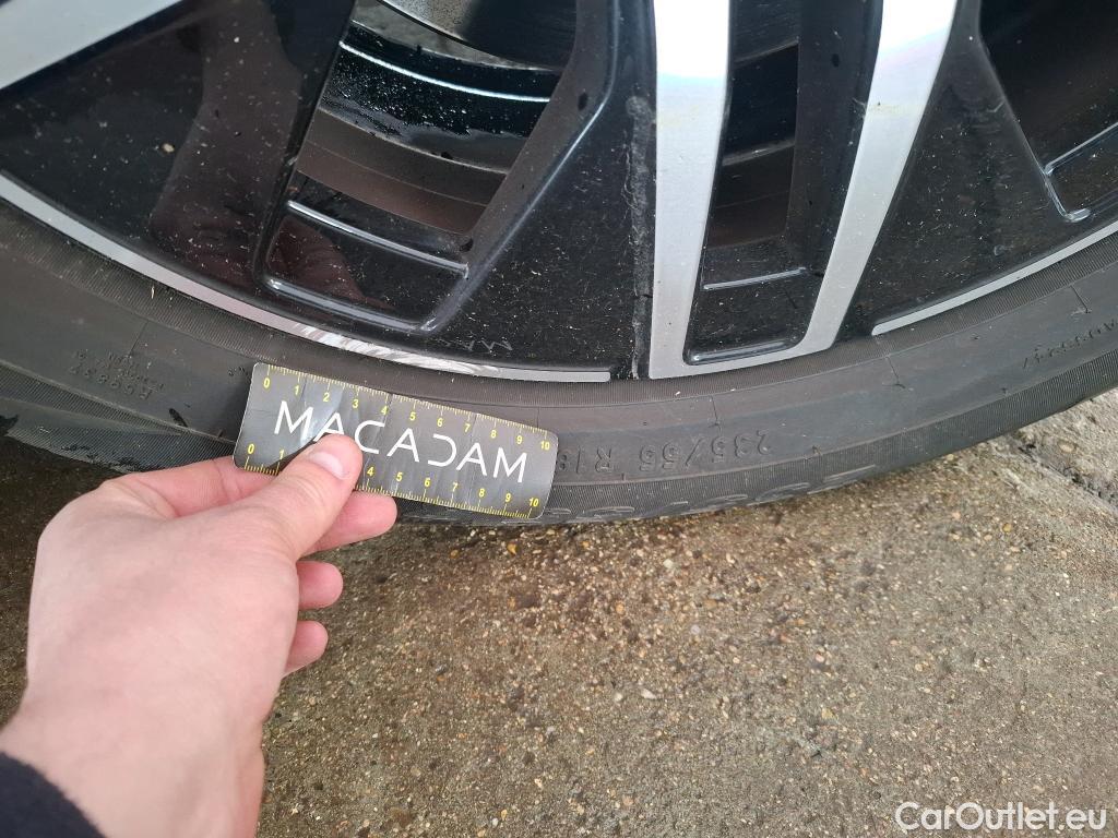  Mercedes  GLA MERCEDES-BENZ  / 2020 / 5P / SUV 1.3  250 e BUSINESS LINE DCT #13