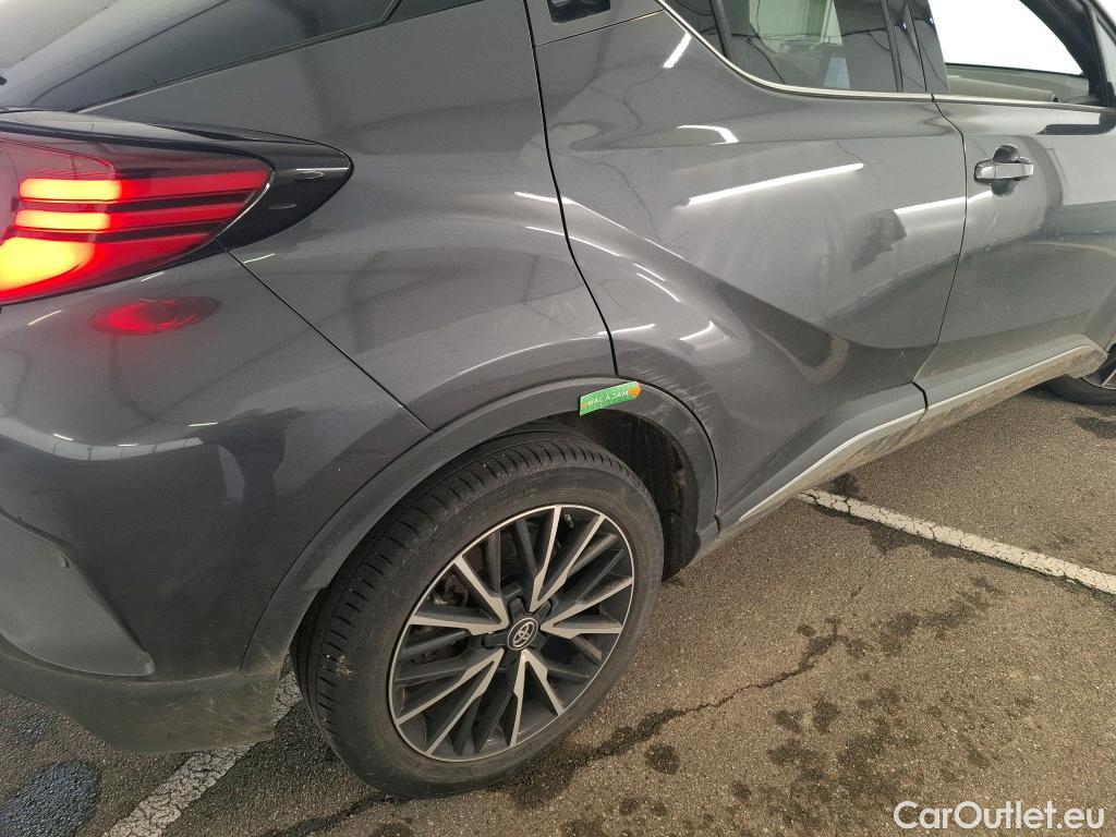  Toyota  C-HR TOYOTA  / 2016 / 5P / SUV 1.8 HYBRIDE 122 DISTINCTIVE #28