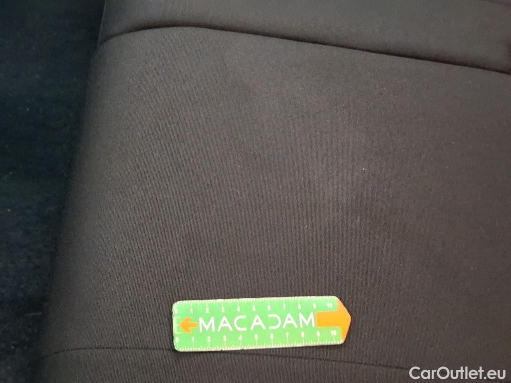  Peugeot  3008  Active Business 1.5 HDi 130CV BVA8 E6d #14