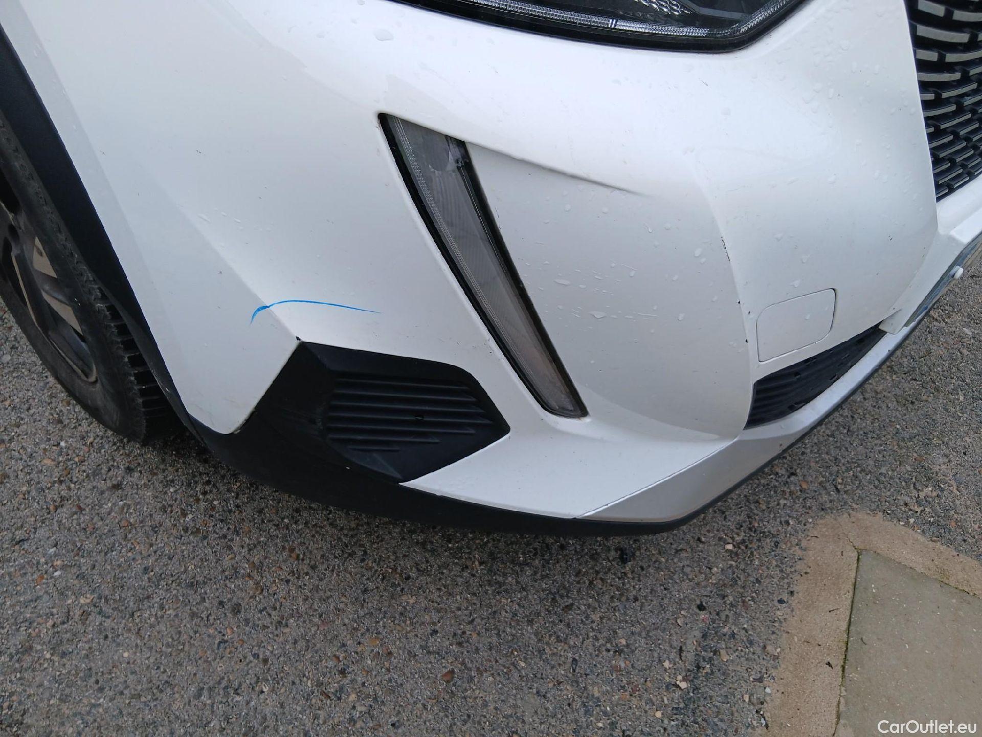  Peugeot  2008 PEUGEOT  / 2019 / 5P / todoterreno Allure BlueHDI 81kW (110CV) #14