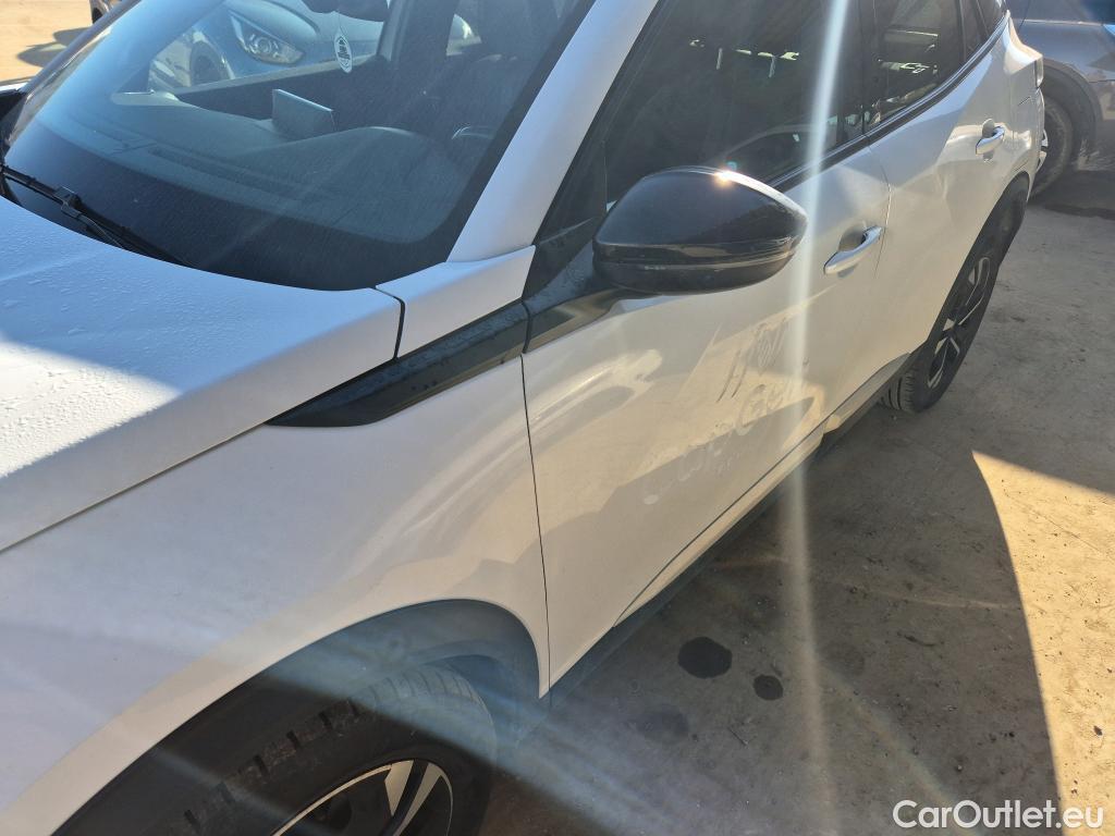  Peugeot  2008 PEUGEOT  / 2019 / 5P / todoterreno Allure BlueHDI 81kW (110CV) #5