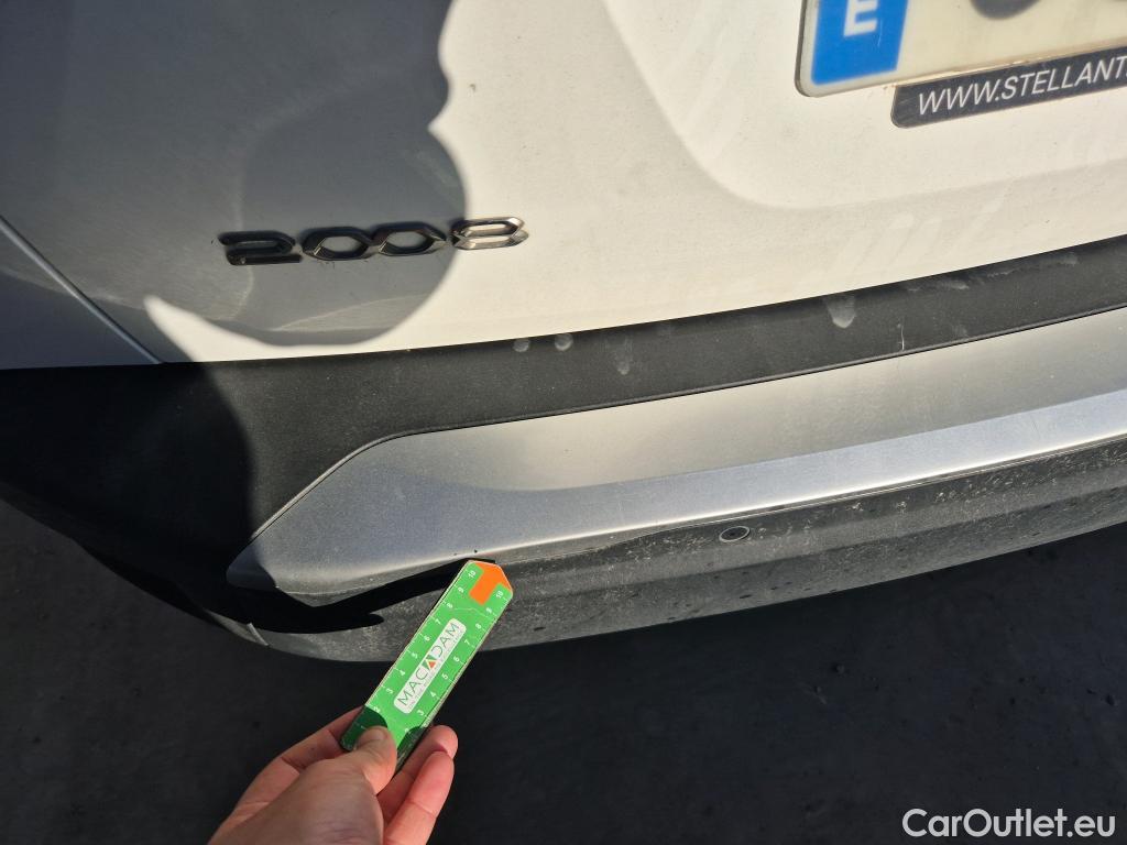  Peugeot  2008 PEUGEOT  / 2019 / 5P / todoterreno Allure BlueHDI 81kW (110CV) #12