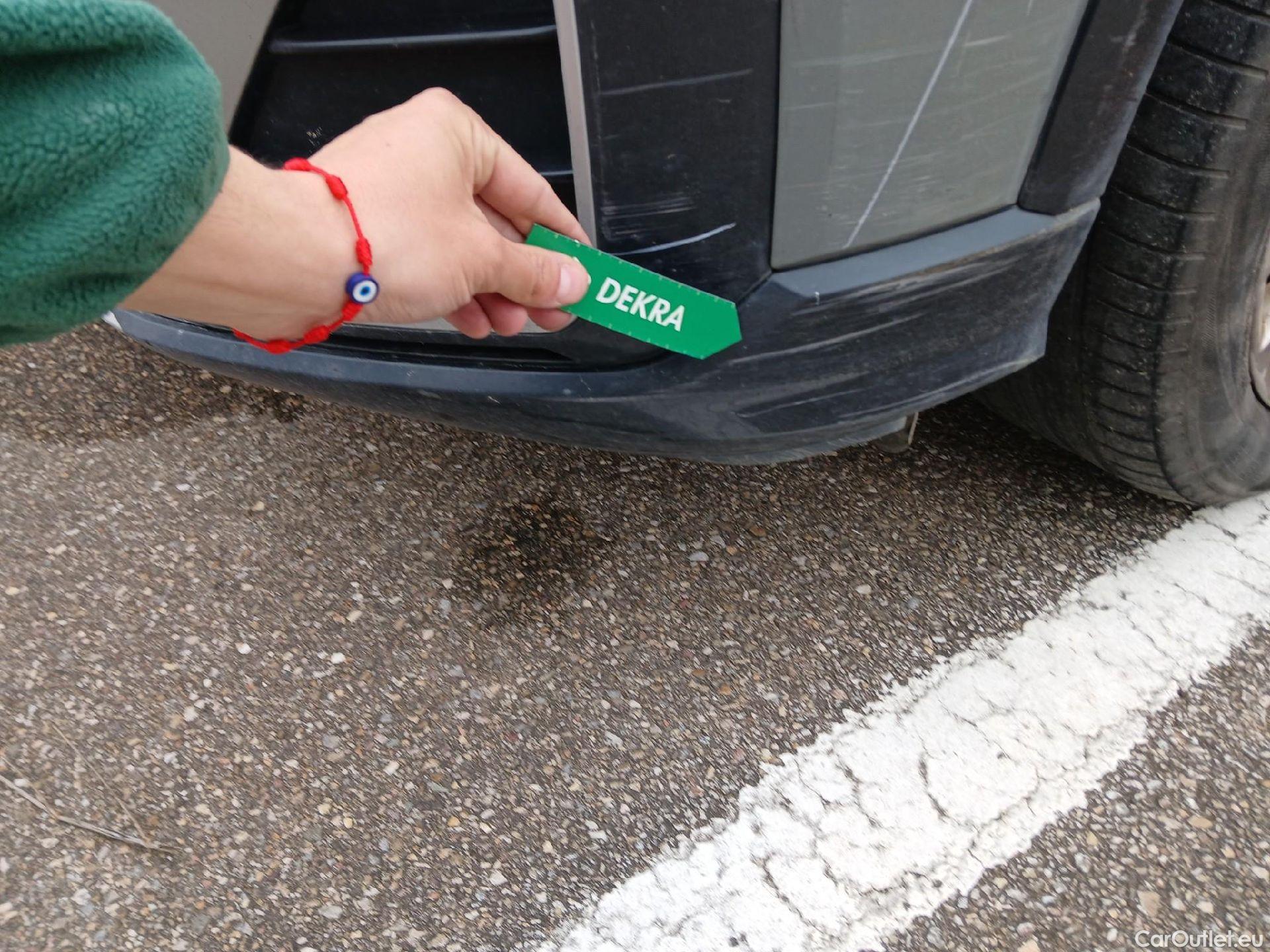  Audi  Q2 AUDI  / 2016 / 5P / todoterreno Design 30 TFSI 85kW (116CV) #17