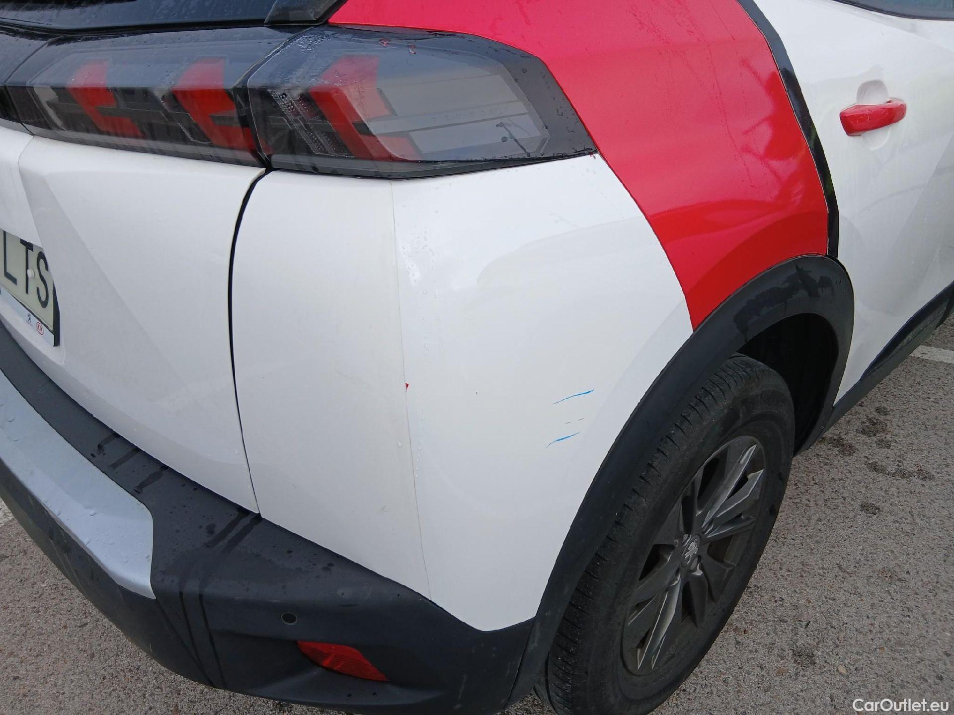  Peugeot  2008 PEUGEOT  / 2019 / 5P / todoterreno Active Pack BlueHDI 81kW (110CV) #10