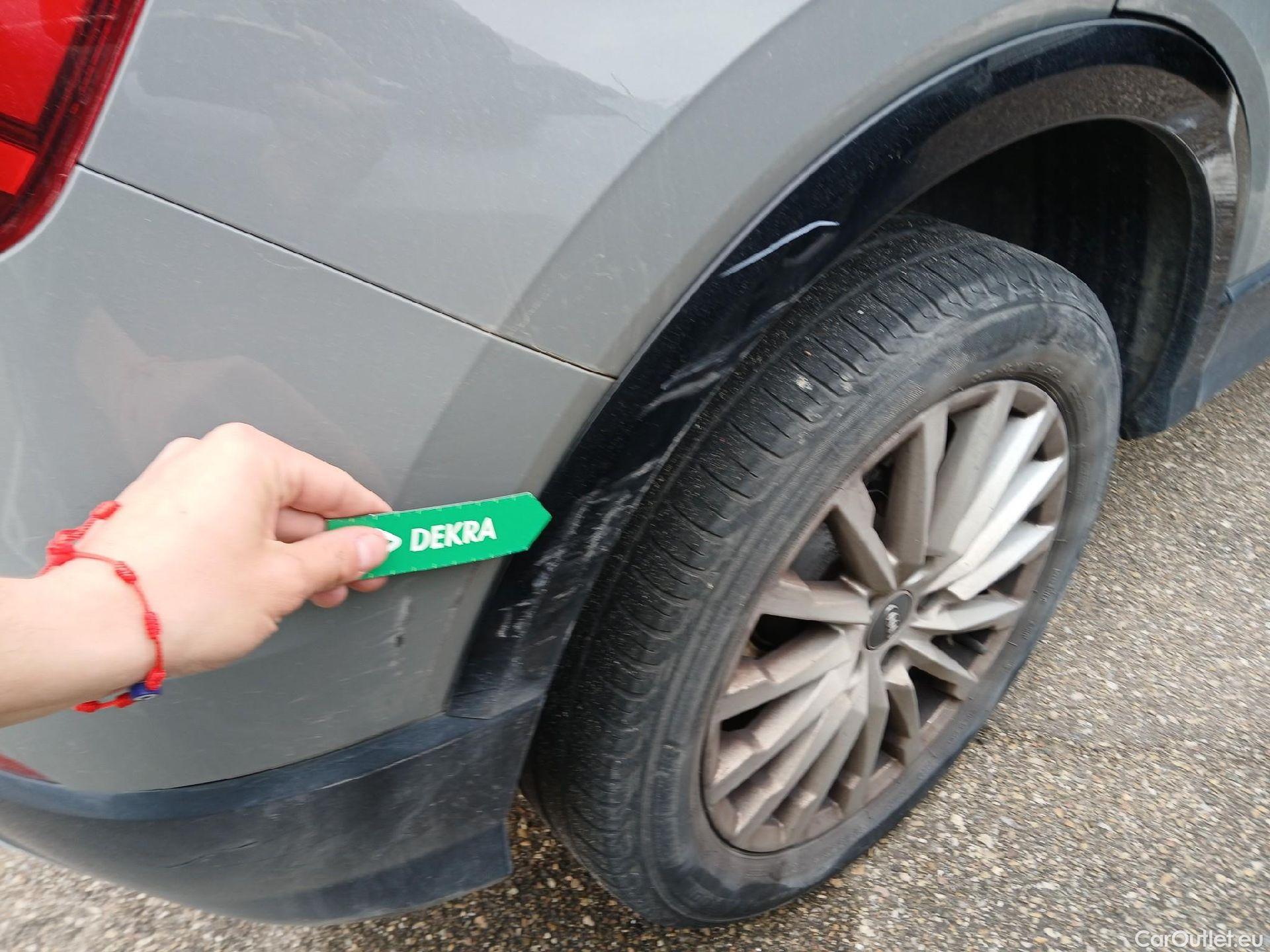  Audi  Q2 AUDI  / 2016 / 5P / todoterreno Design 30 TFSI 85kW (116CV) #42