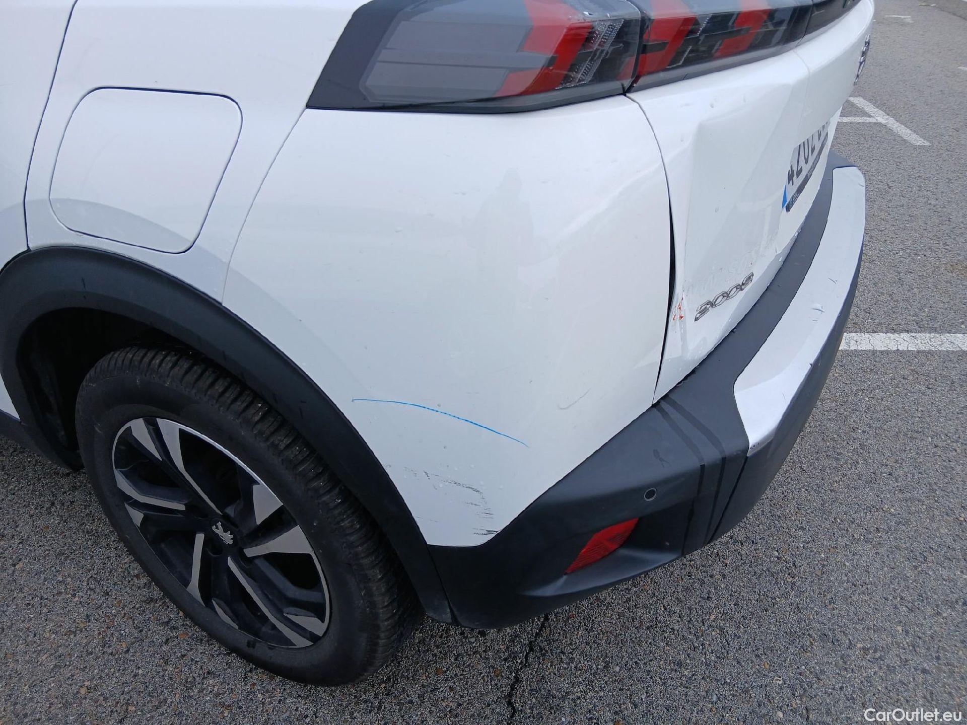  Peugeot  2008 PEUGEOT  / 2019 / 5P / todoterreno Allure BlueHDI 81kW (110CV) #26