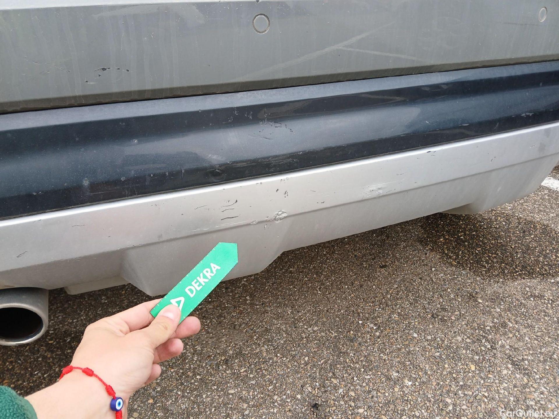  Audi  Q2 AUDI  / 2016 / 5P / todoterreno Design 30 TFSI 85kW (116CV) #37