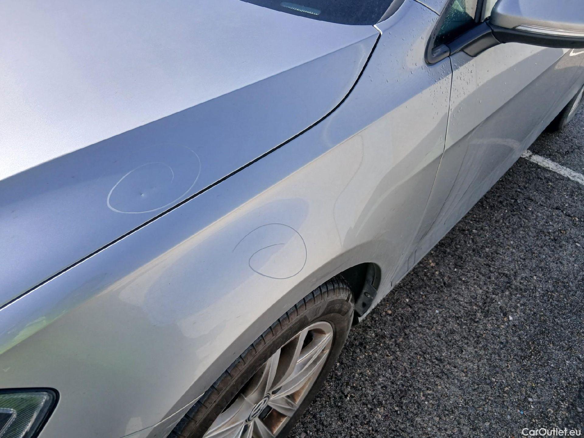  Volkswagen  Golf  VOLKSWAGEN / 2016 / 5P / berlina con portón Advance 1.6 TDI 85kW (115CV) #13