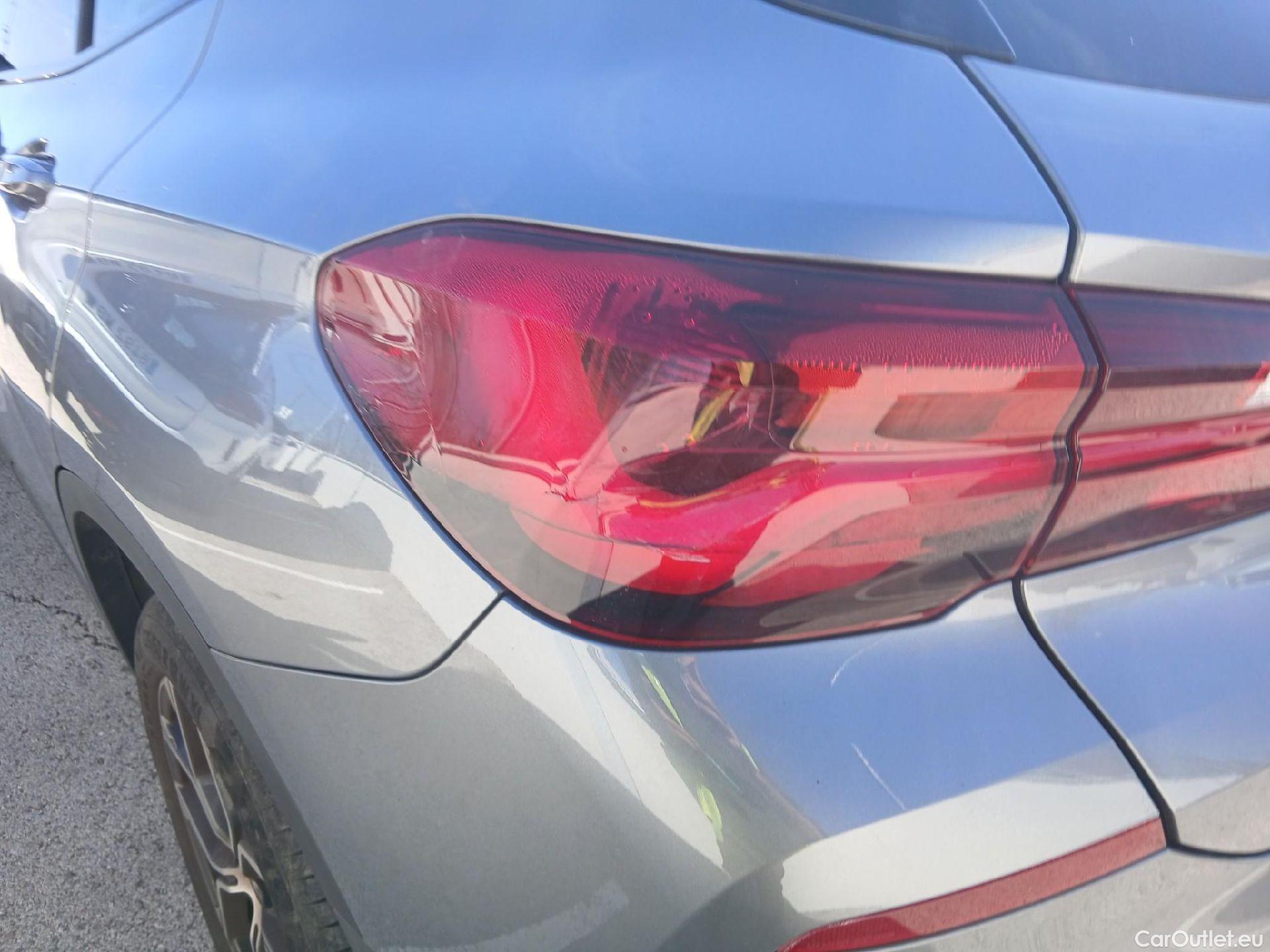  Bmw  X2 BMW  / 2017 / 5P / todoterreno sDrive18i (AC3) #30