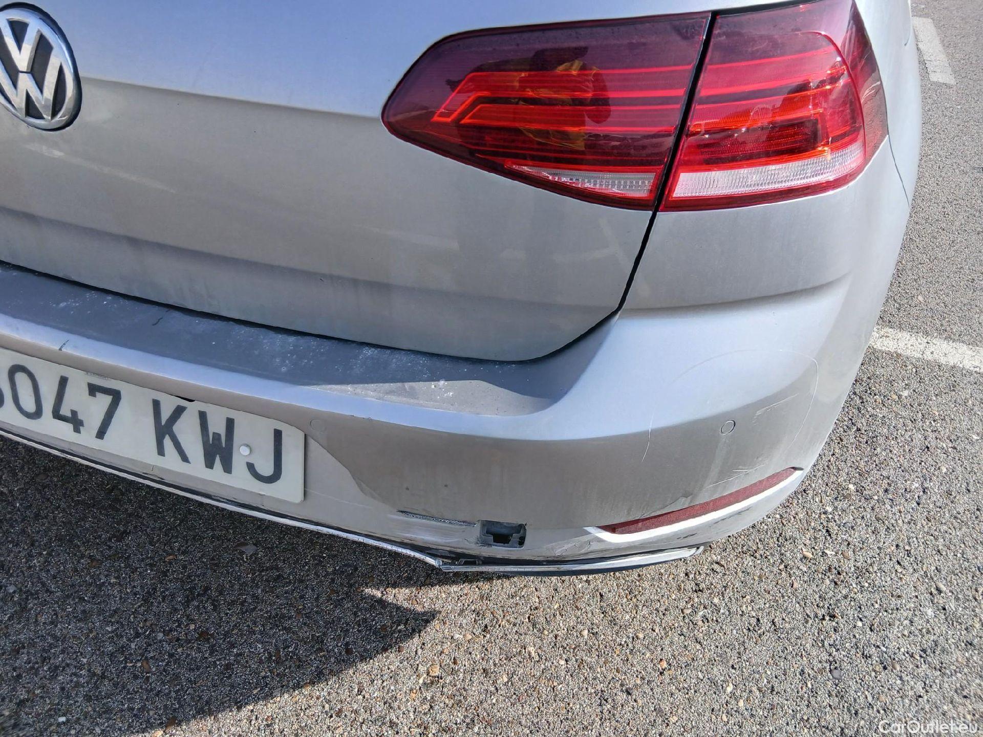  Volkswagen  Golf  VOLKSWAGEN / 2016 / 5P / berlina con portón Advance 1.6 TDI 85kW (115CV) #24