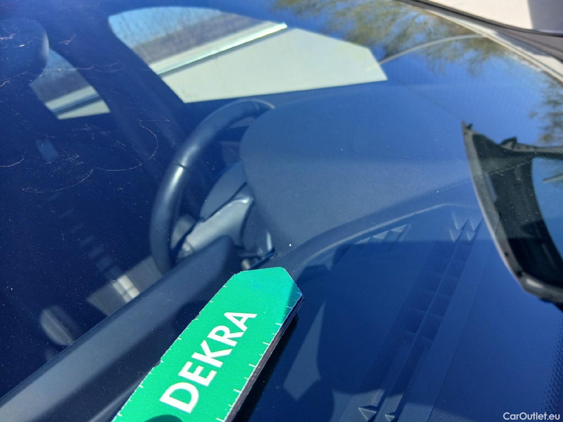  Bmw  X2 BMW  / 2017 / 5P / todoterreno sDrive18i (AC3) #2