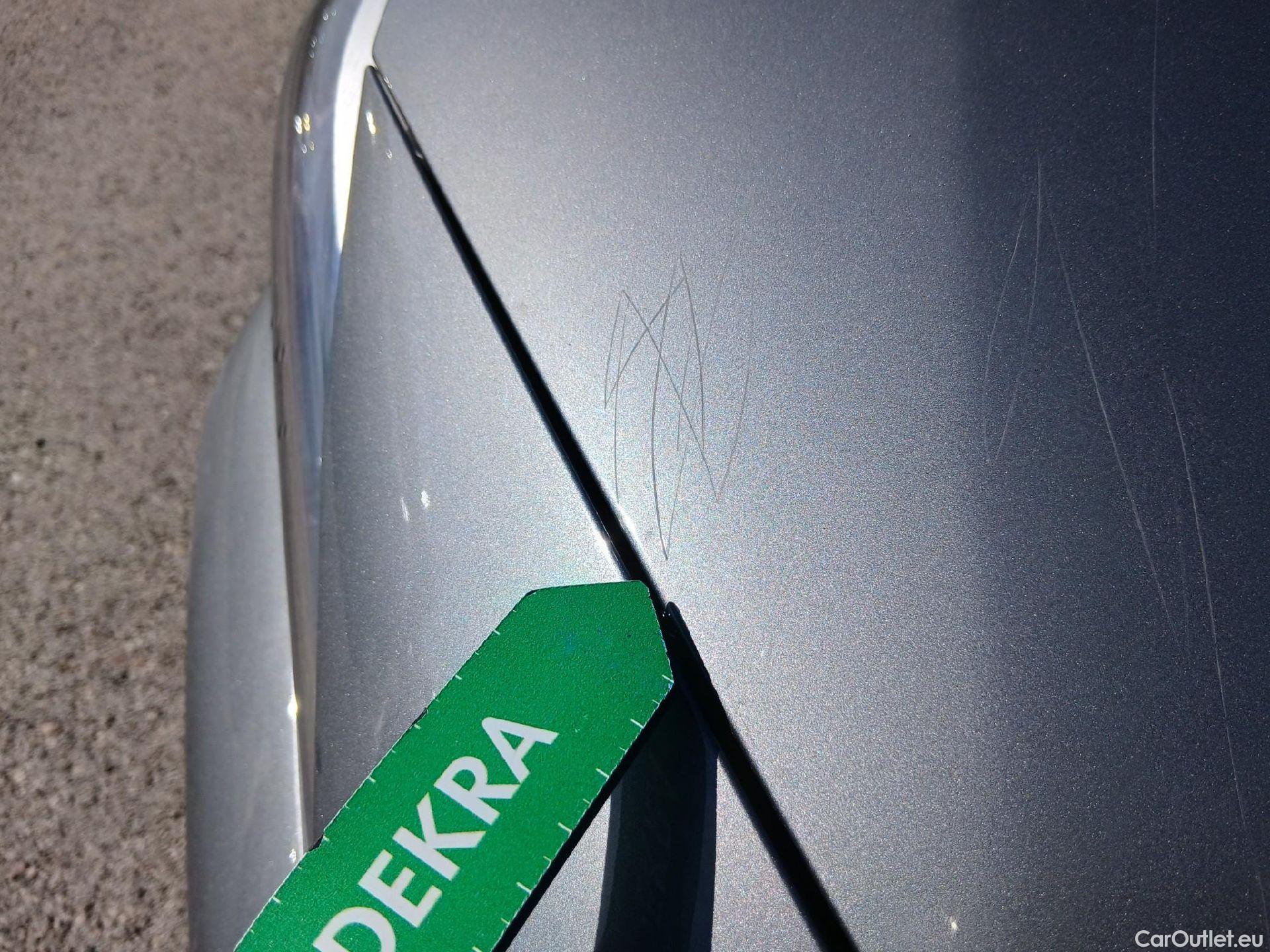  Bmw  X2 BMW  / 2017 / 5P / todoterreno sDrive18i (AC3) #4