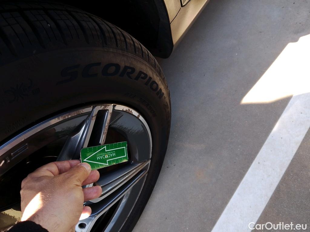  Mercedes  G-Klasee MERCEDES-BENZ Clase GLC / 2019 / 5P / todoterreno GLC 300 de 4MATIC (AC) #14