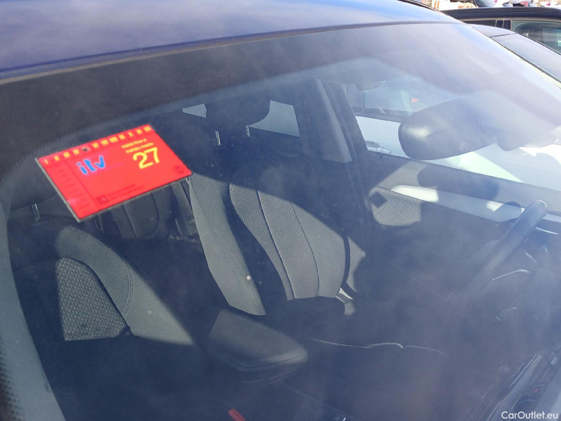  Bmw  X1 BMW  / 2019 / 5P / todoterreno sDrive18d #36