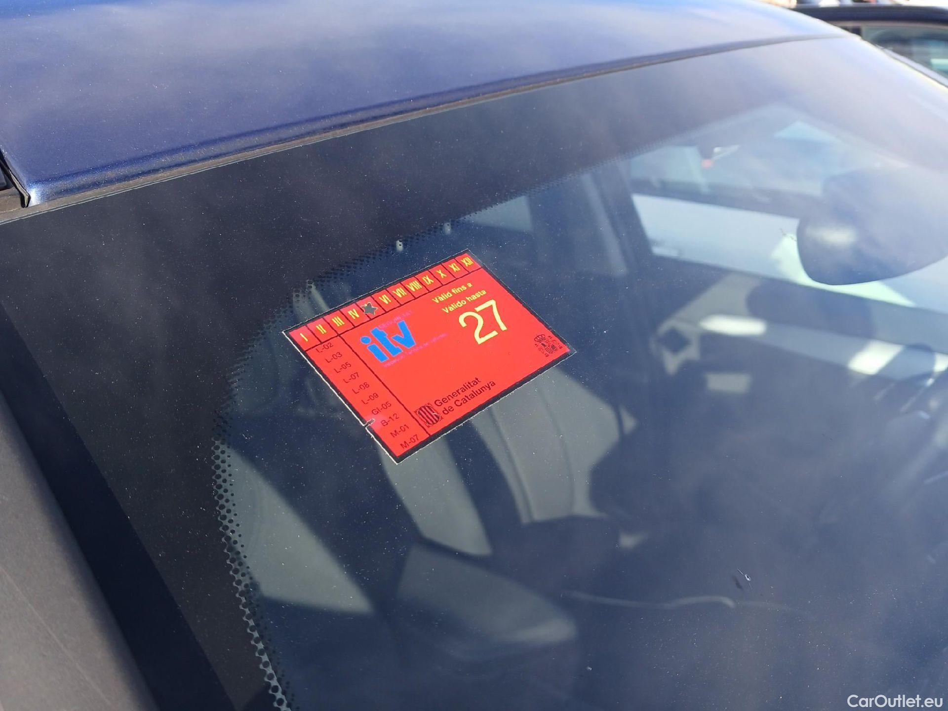  Bmw  X1 BMW  / 2019 / 5P / todoterreno sDrive18d #38