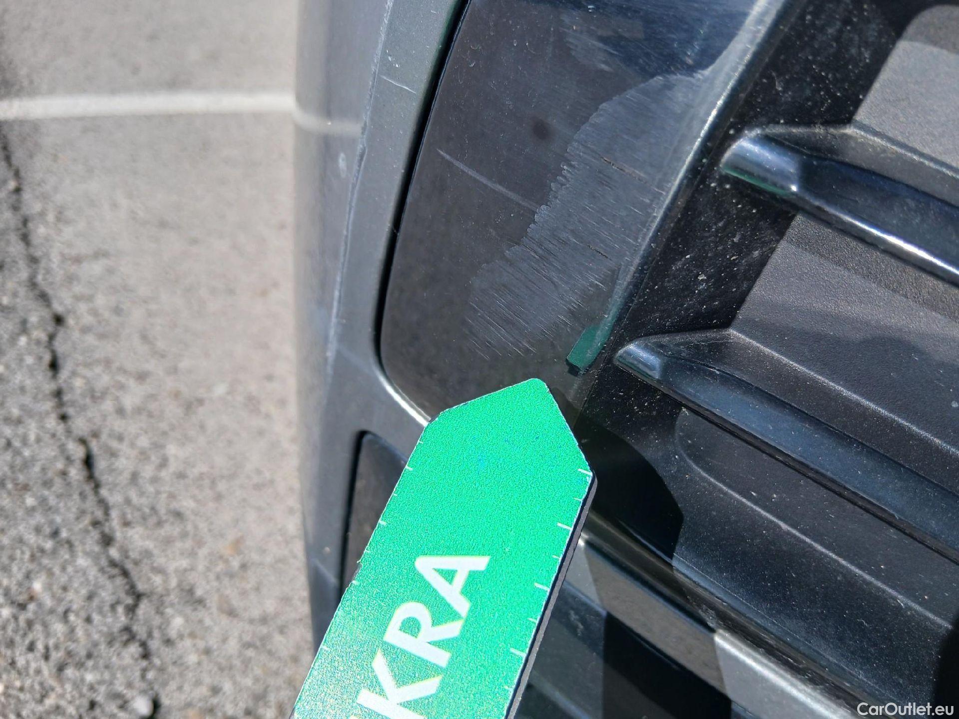  Bmw  X2 BMW  / 2017 / 5P / todoterreno sDrive18i (AC3) #8