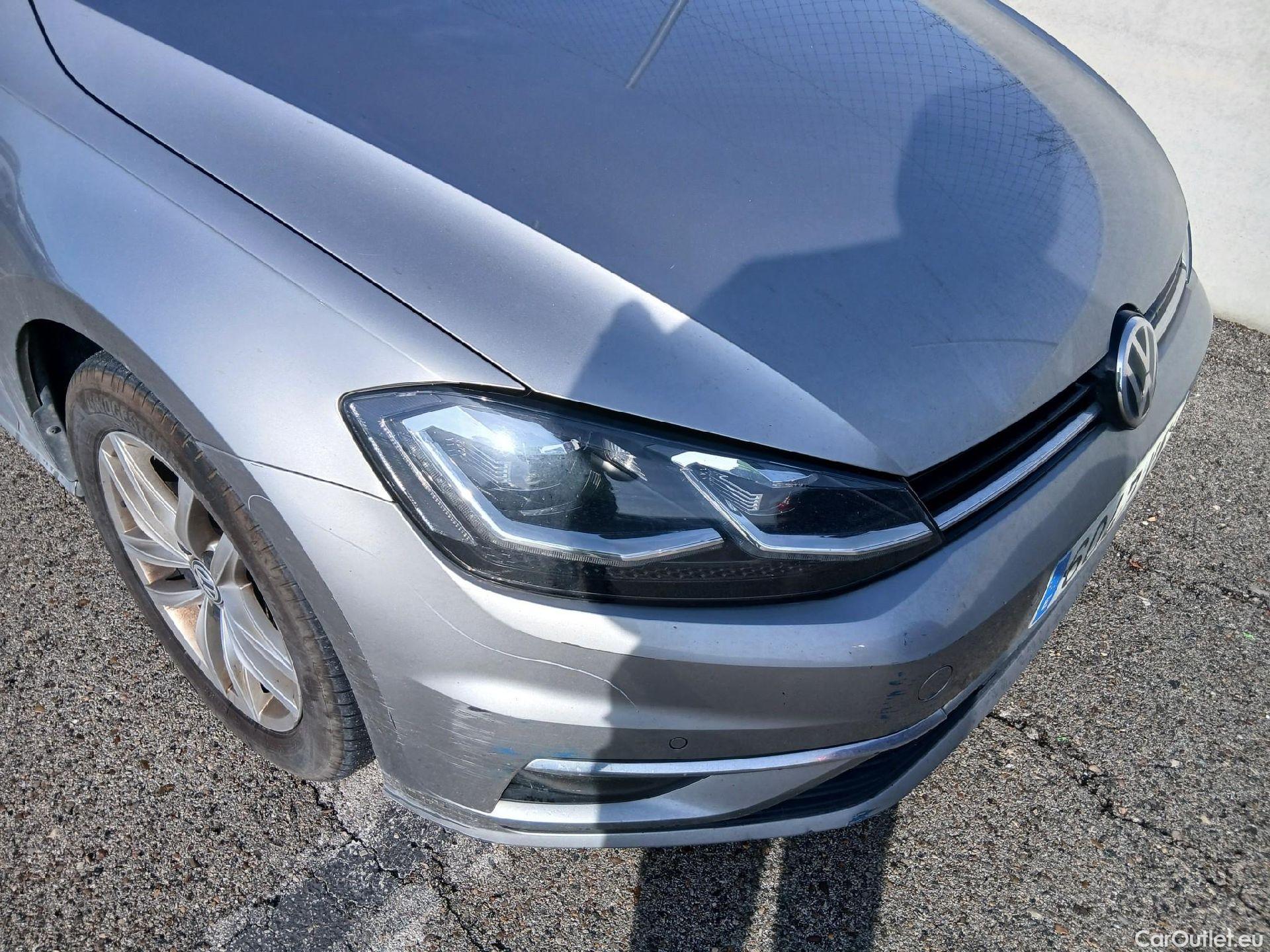  Volkswagen  Golf  VOLKSWAGEN / 2016 / 5P / berlina con portón Advance 1.6 TDI 85kW (115CV) #9