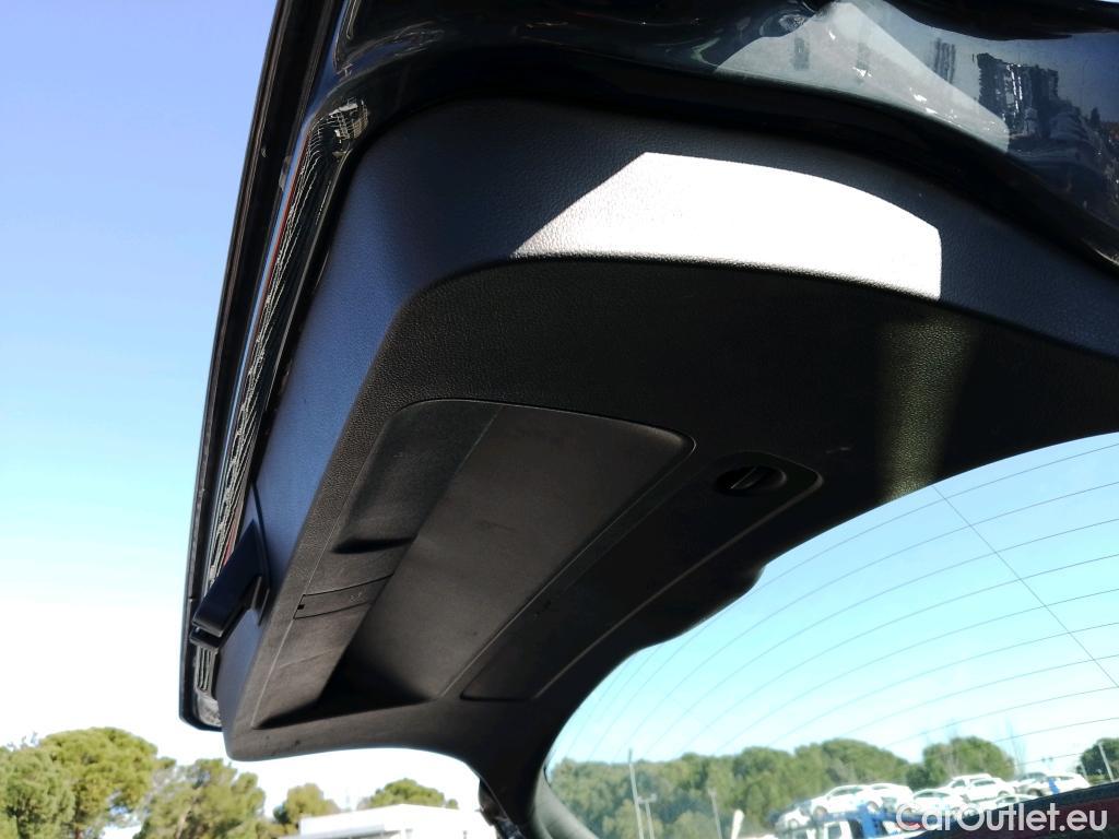  Audi  Q2 AUDI  / 2020 / 5P / todoterreno Advanced 35 TFSI 110kW (150CV) S tronic (AC) #9