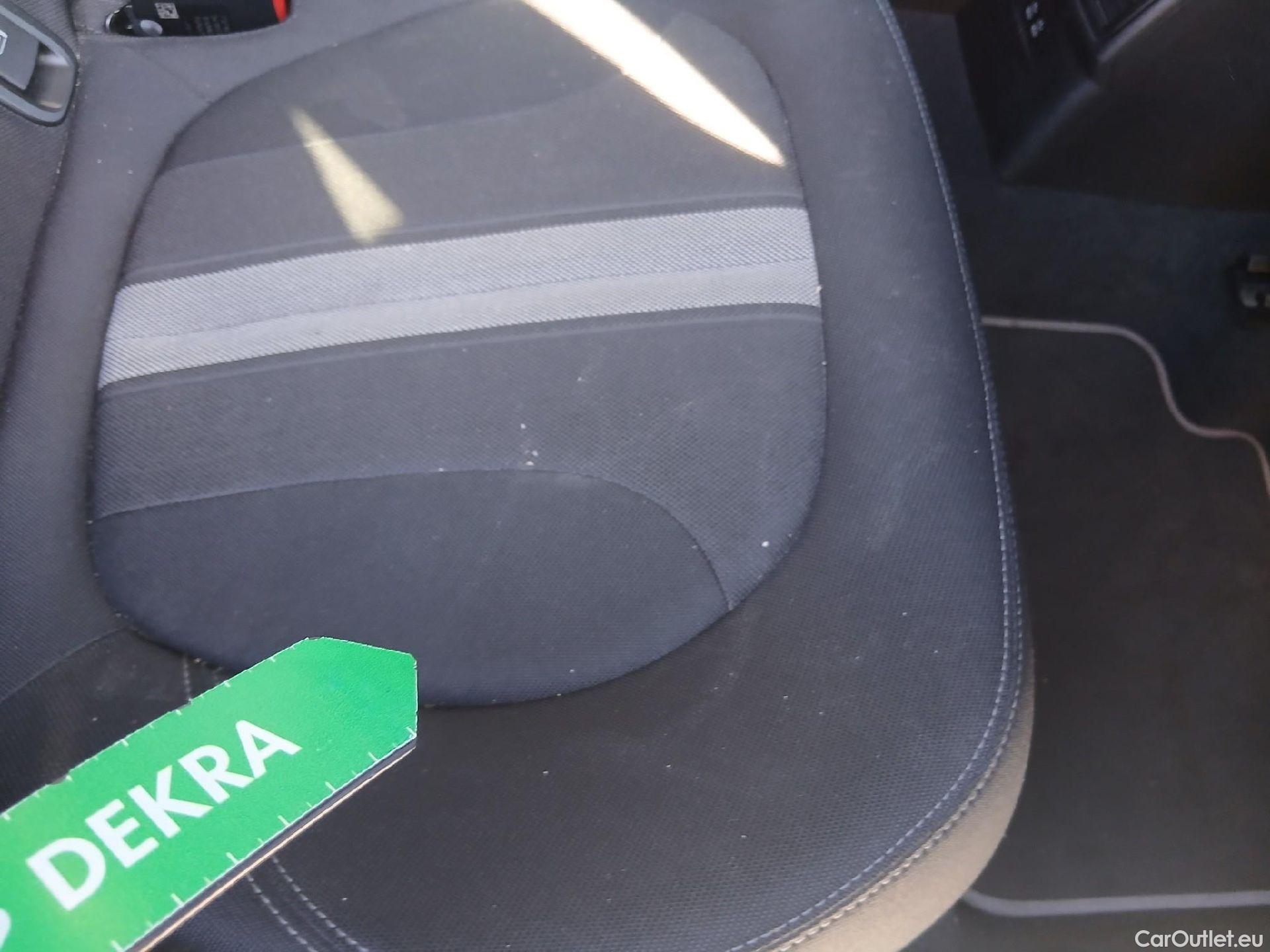  Bmw  X2 BMW  / 2017 / 5P / todoterreno sDrive18i (AC3) #26