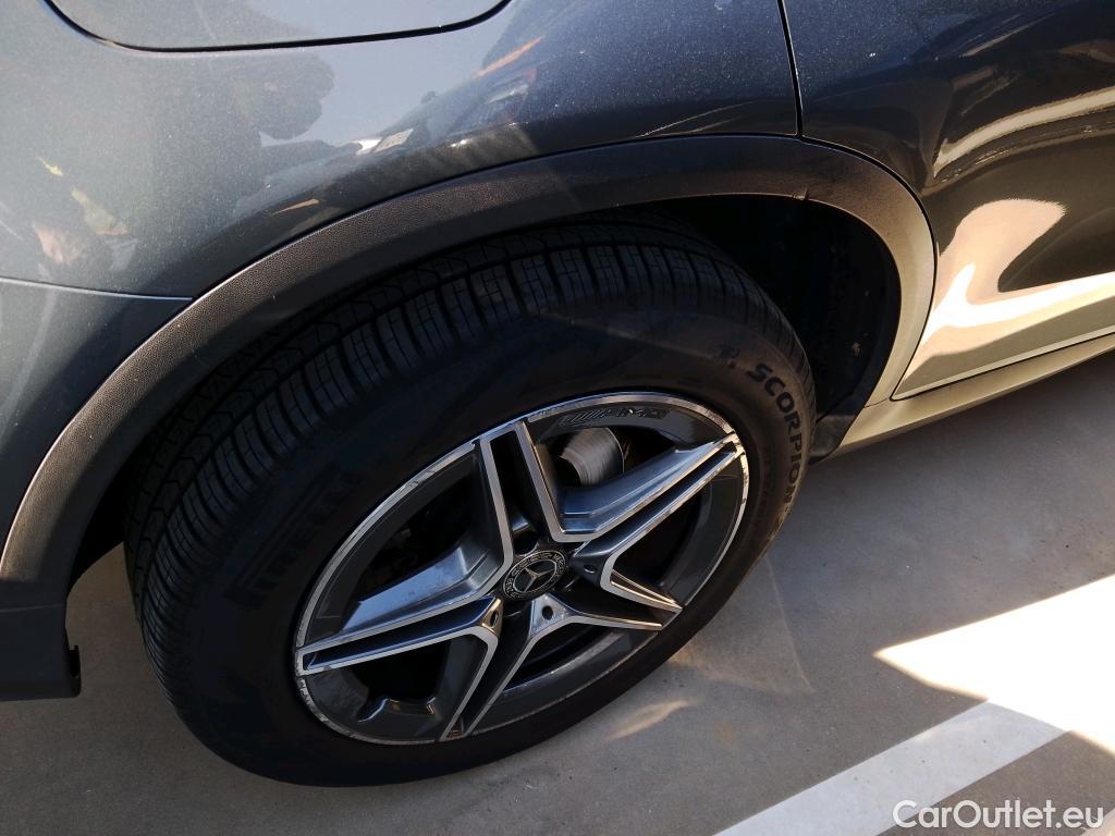  Mercedes  G-Klasee MERCEDES-BENZ Clase GLC / 2019 / 5P / todoterreno GLC 300 de 4MATIC (AC) #23