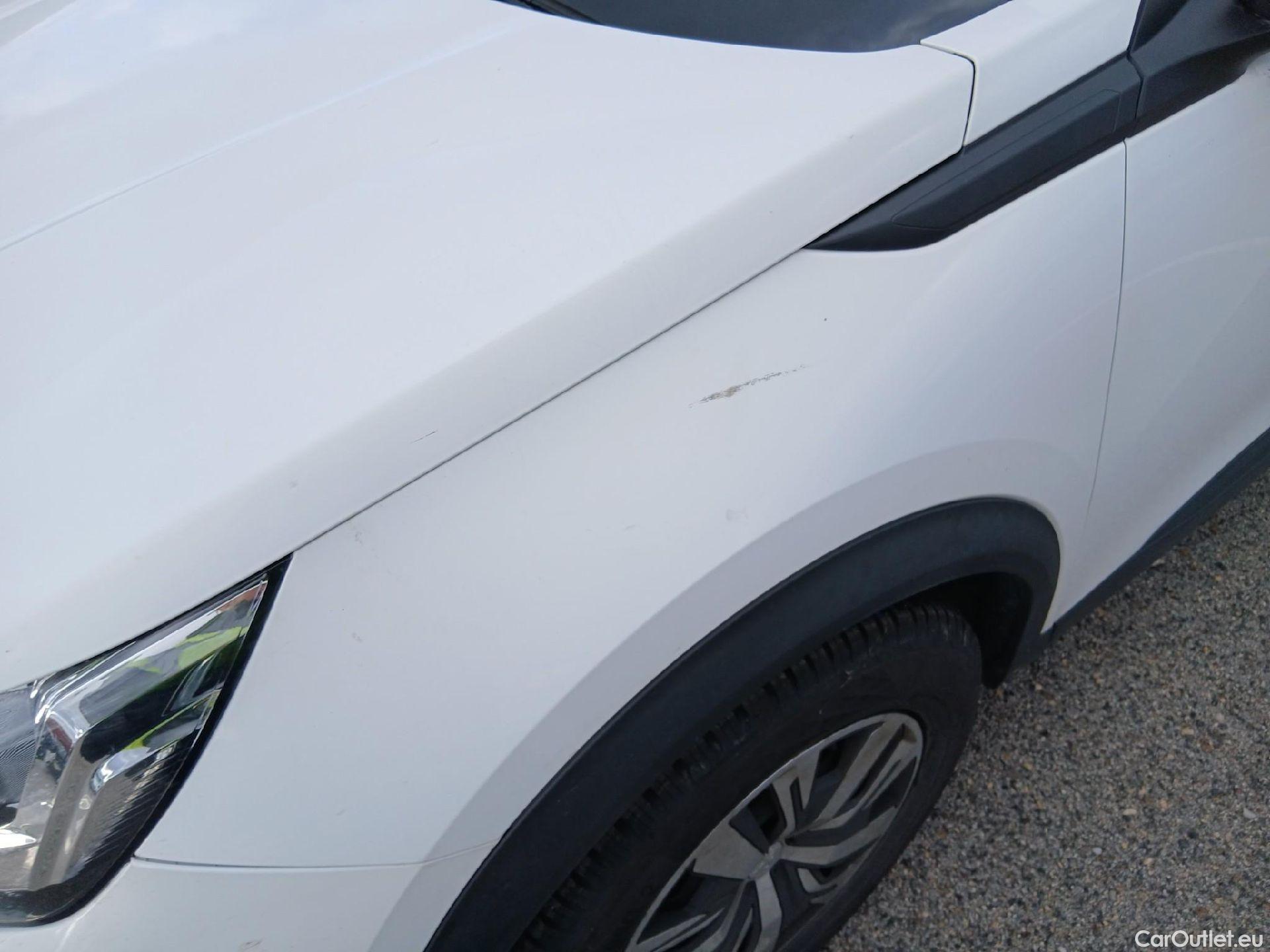  Peugeot  2008 PEUGEOT  / 2019 / 5P / todoterreno Active BlueHDI 81kW (110CV) #11