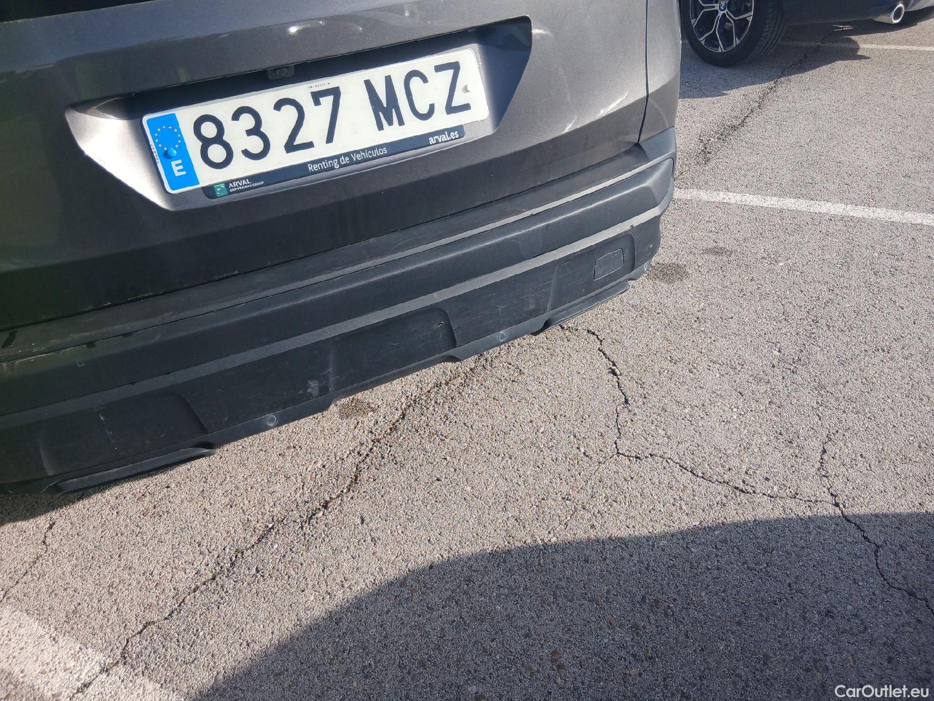  Peugeot  3008 PEUGEOT  / 2020 / 5P / todoterreno 1.5 BlueHDi 96kW (130CV) S&S Active Pack #25