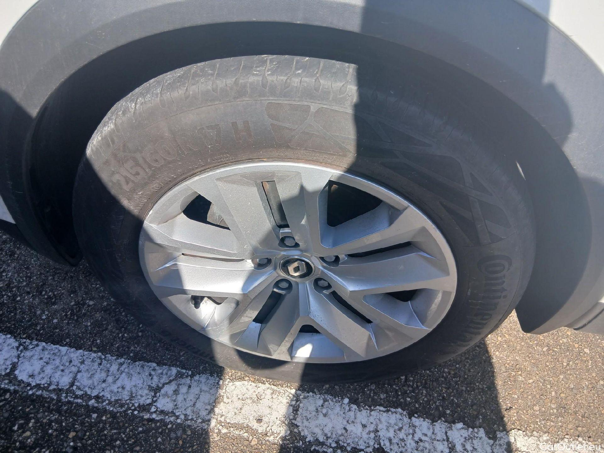  Renault  Captur RENAULT  / 2019 / 5P / todoterreno Intens TCe 90 (AC) #2