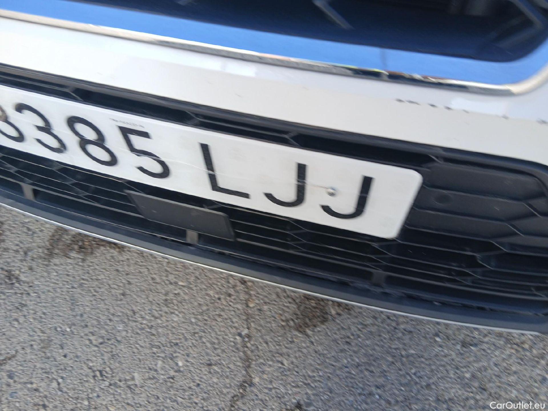  Seat  Arona SEAT  / 2017 / 5P / todoterreno 1.0 TSI 85kW (115CV) DSG FR Go Eco #4