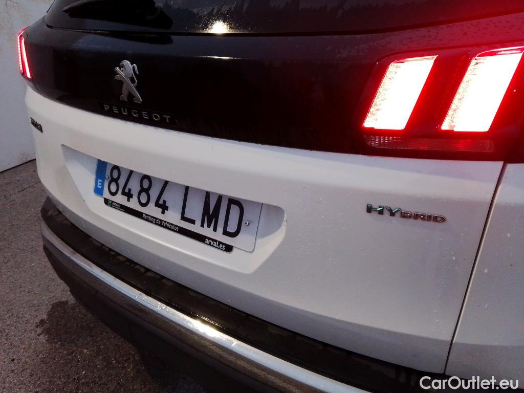  Peugeot  3008 PEUGEOT  Hybrid / 2016 / 5P / todoterreno 225 e-EAT8 Allure #5