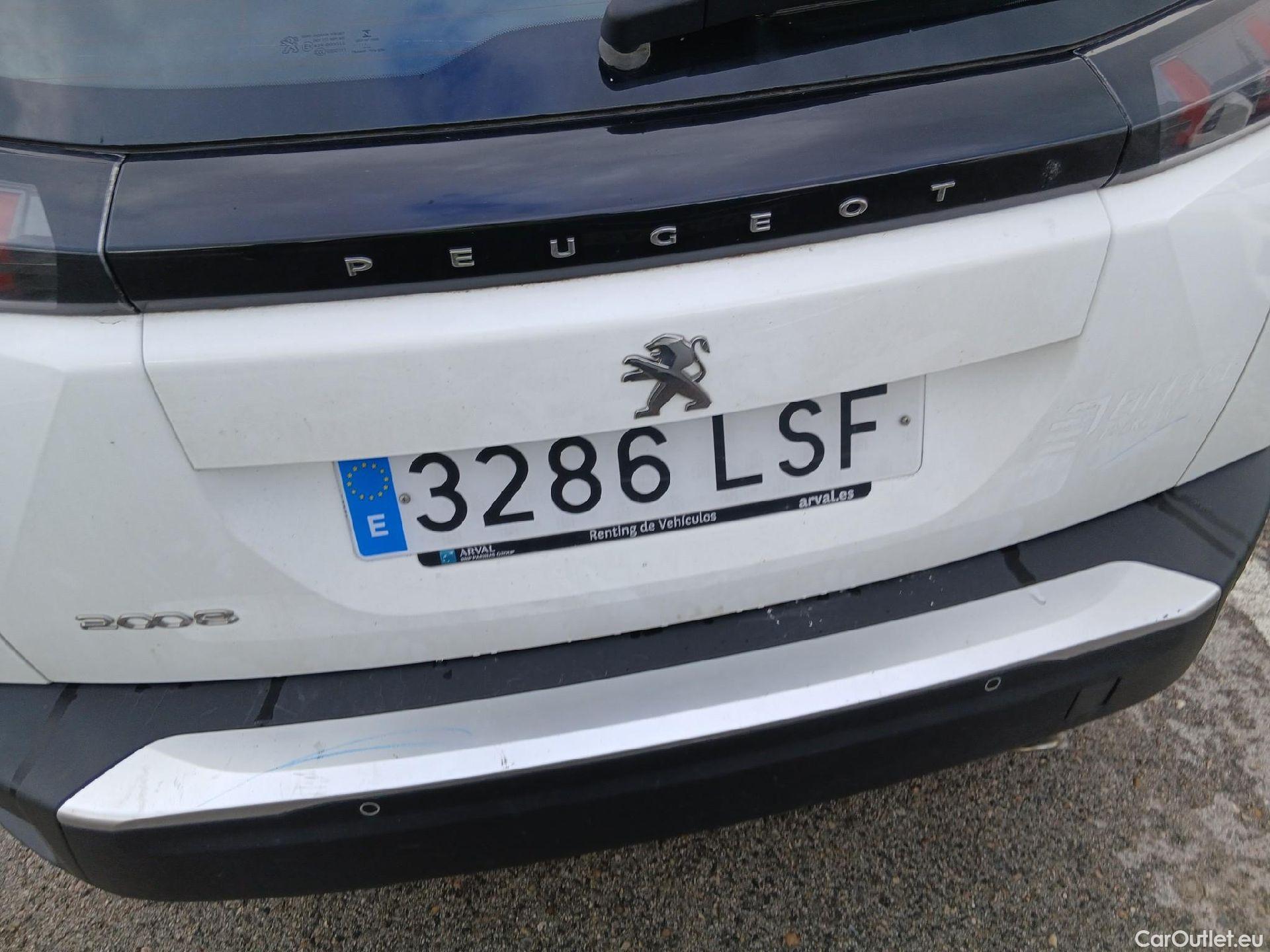  Peugeot  2008 PEUGEOT  / 2019 / 5P / todoterreno Active BlueHDI 81kW (110CV) #26