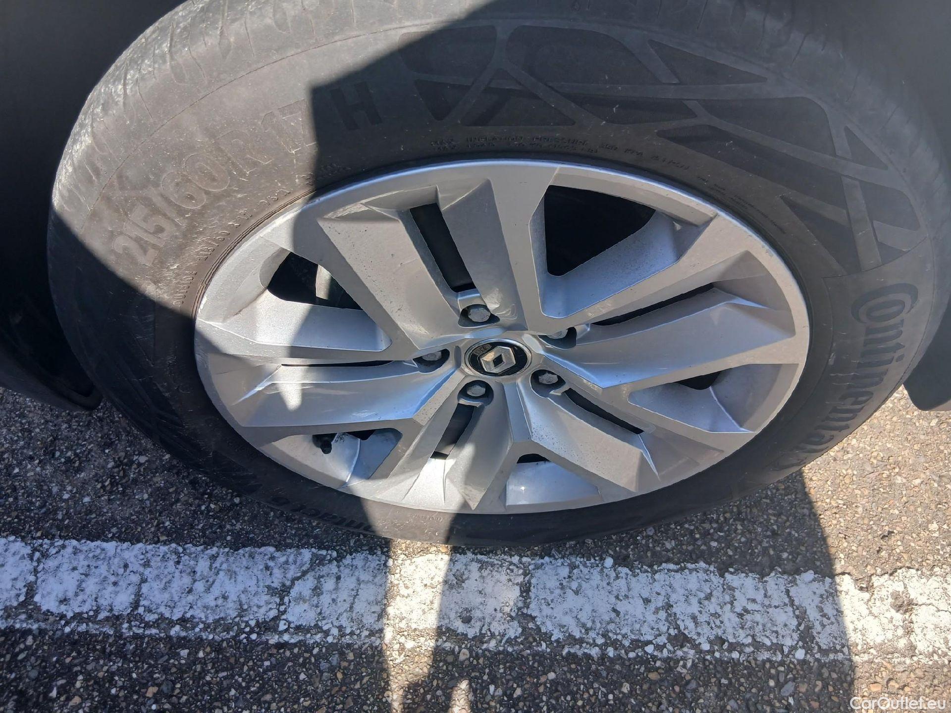  Renault  Captur RENAULT  / 2019 / 5P / todoterreno Intens TCe 90 (AC) #13