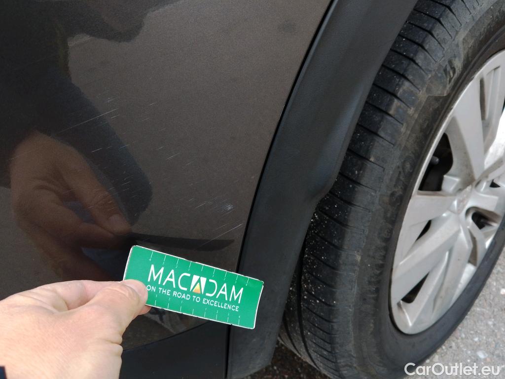  Peugeot  3008 PEUGEOT  / 2020 / 5P / todoterreno 1.5 BlueHDi 96kW (130CV) S&S Active Pack (AC3) #31