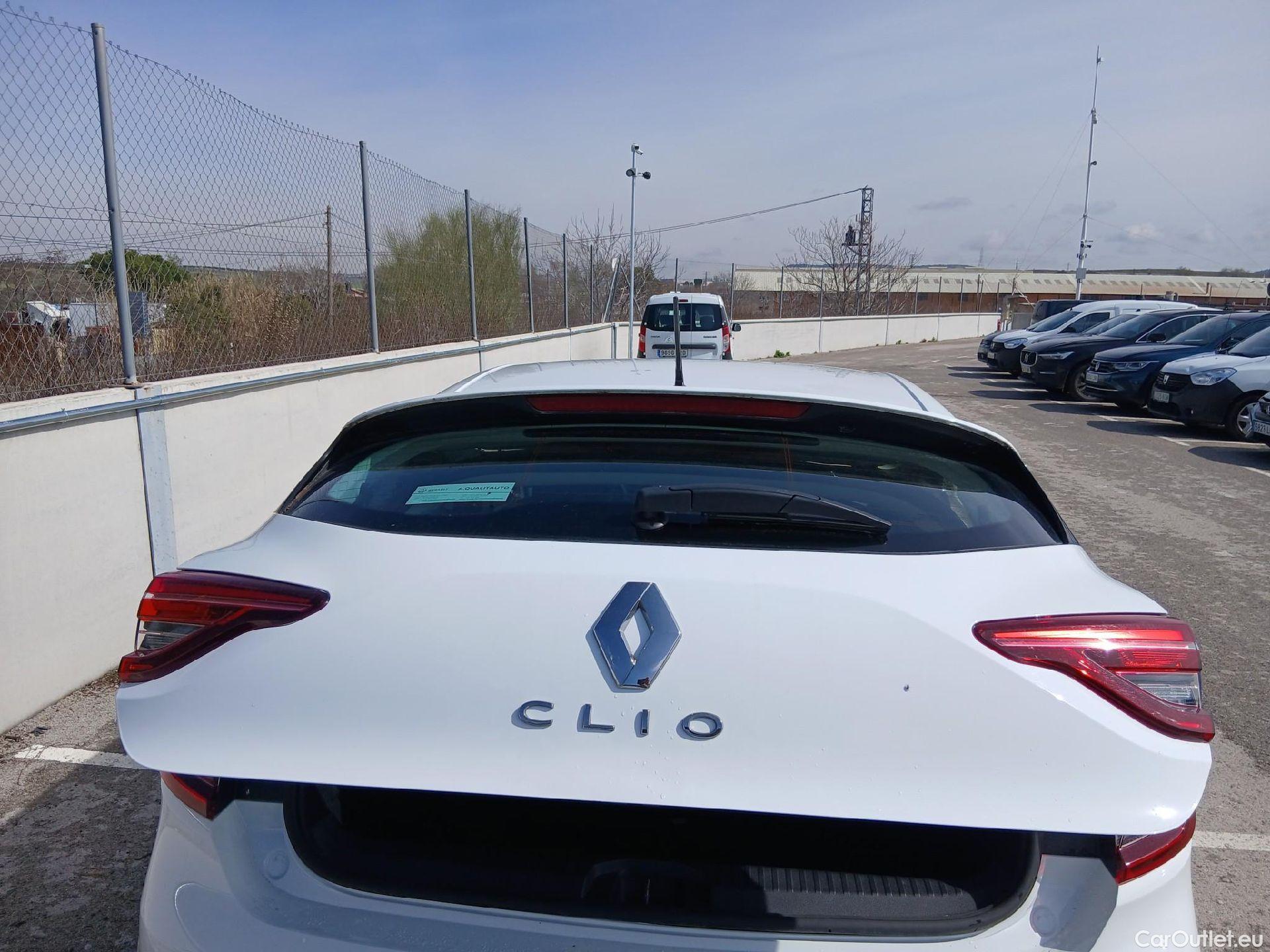  Renault  Clio RENAULT  / 2019 / 5P / berlina con portón Business TCe 74 kW (100CV) GLP #28