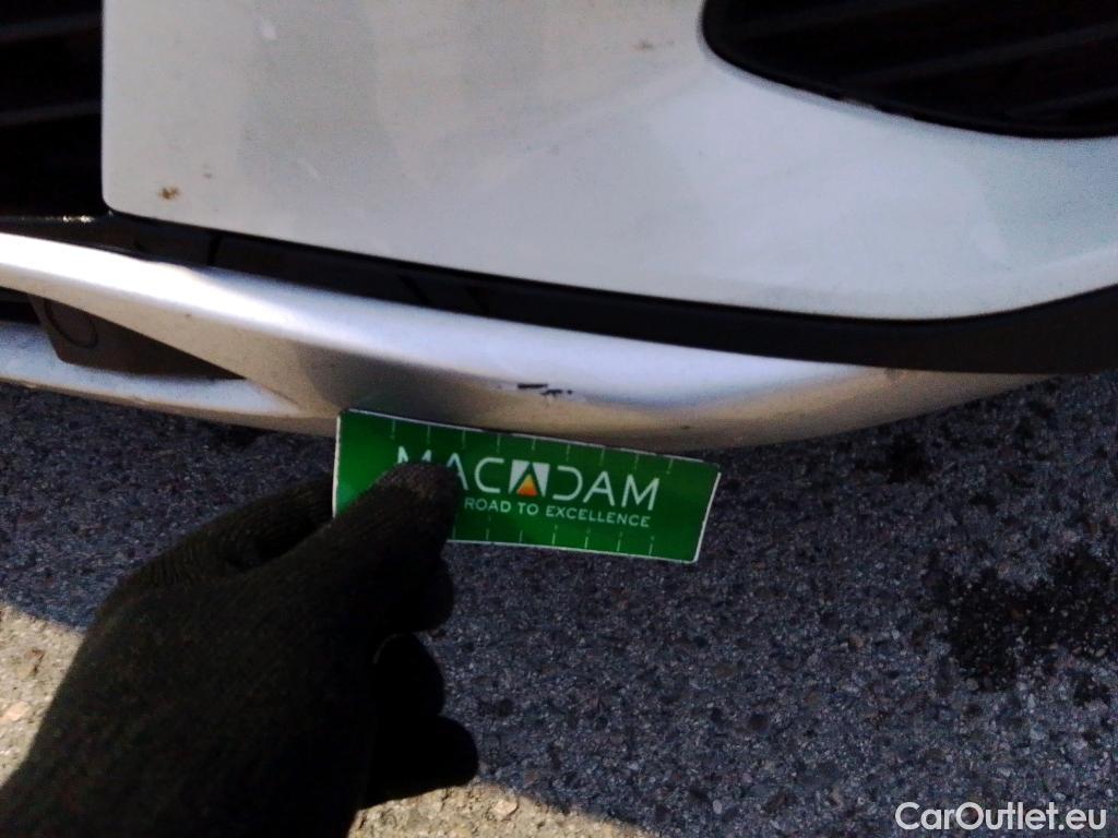  Peugeot  3008 PEUGEOT  Hybrid / 2016 / 5P / todoterreno 225 e-EAT8 Allure #20