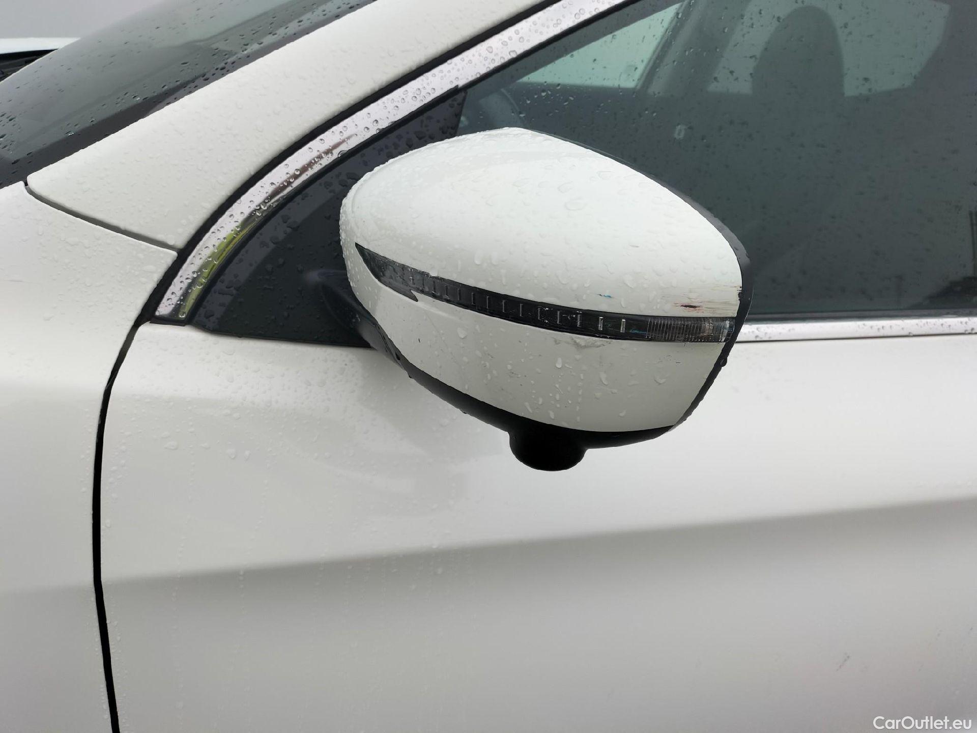  Nissan  Qashqai NISSAN  / 2017 / 5P / todoterreno DIG-T 103 kW (140 CV) E6D N-CONNECTA #11