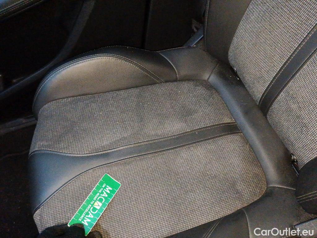  Peugeot  3008 PEUGEOT  Hybrid / 2016 / 5P / todoterreno 225 e-EAT8 Allure #18