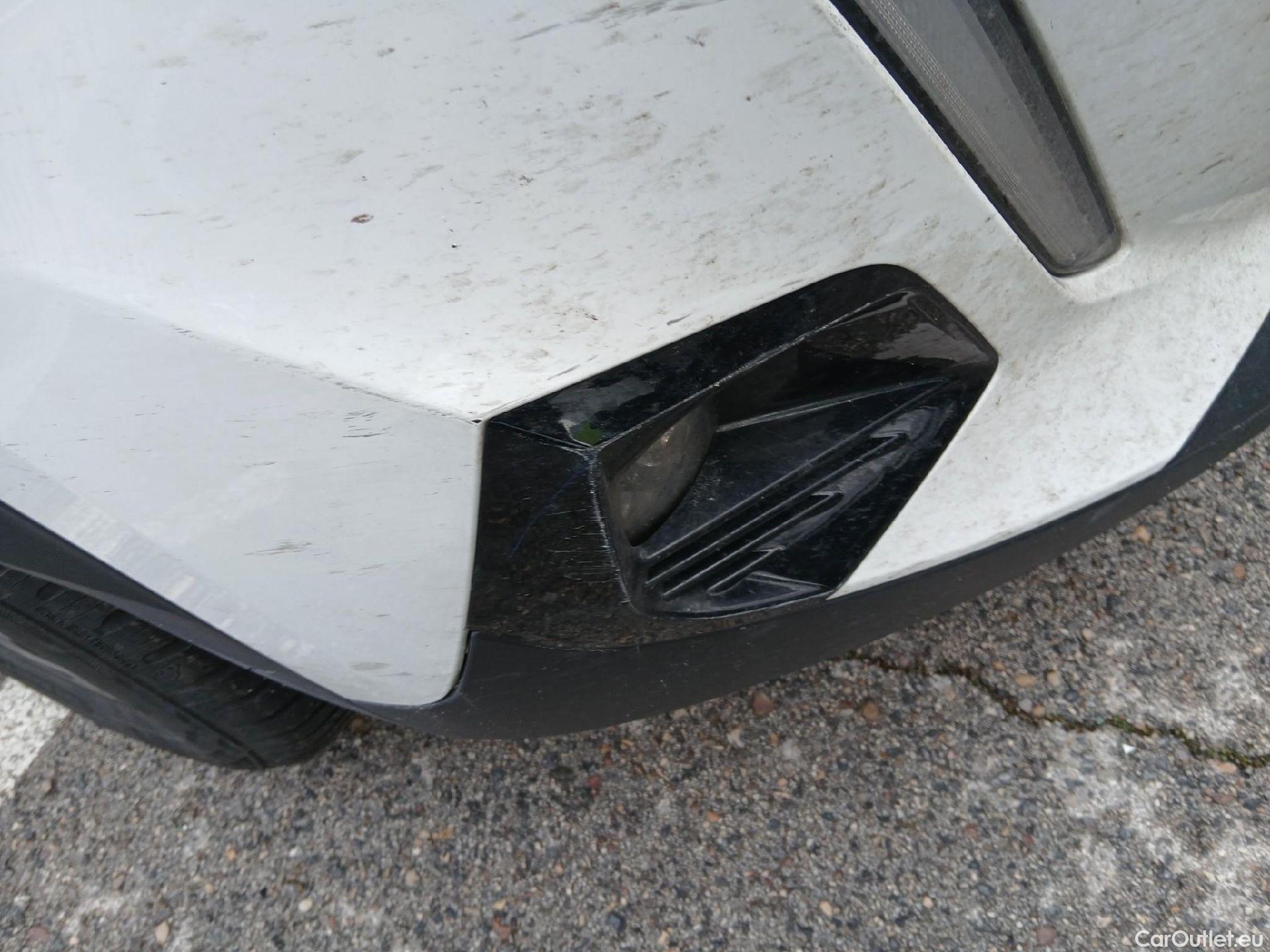  Peugeot  2008 PEUGEOT  / 2019 / 5P / todoterreno Active BlueHDI 81kW (110CV) #6