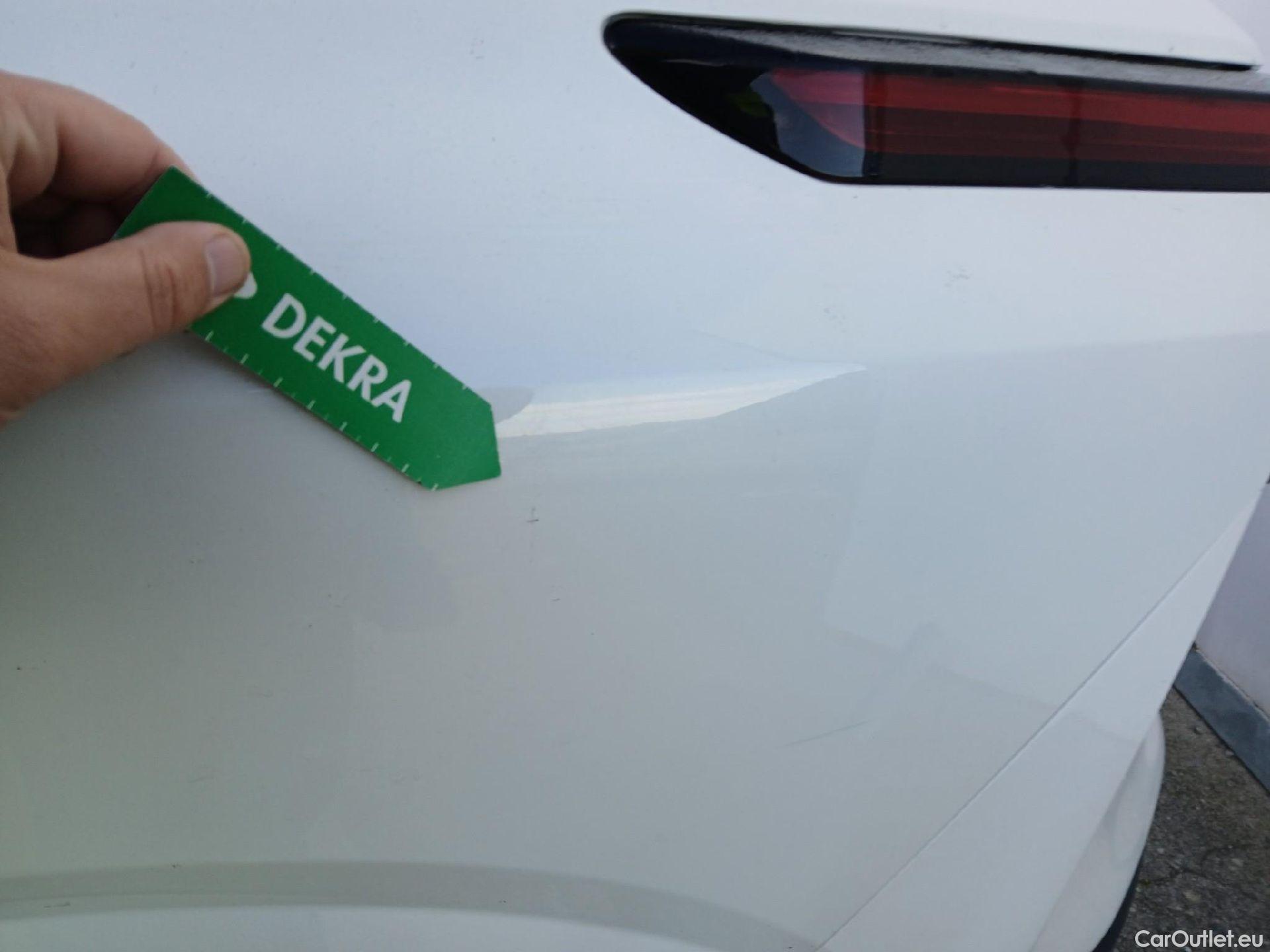  Nissan  Qashqai NISSAN  / 2021 / 5P / todoterreno DIG-T 116kW (158CV) mHEV Xtronic Acenta (AC2) #14