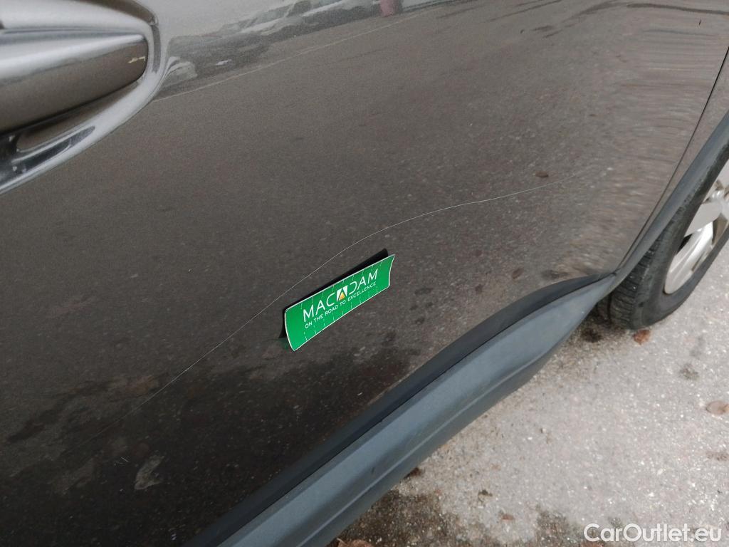  Peugeot  3008 PEUGEOT  / 2020 / 5P / todoterreno 1.5 BlueHDi 96kW (130CV) S&S Active Pack (AC3) #17