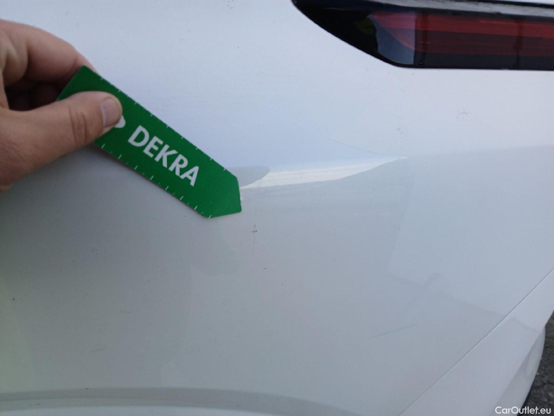  Nissan  Qashqai NISSAN  / 2021 / 5P / todoterreno DIG-T 116kW (158CV) mHEV Xtronic Acenta (AC2) #15