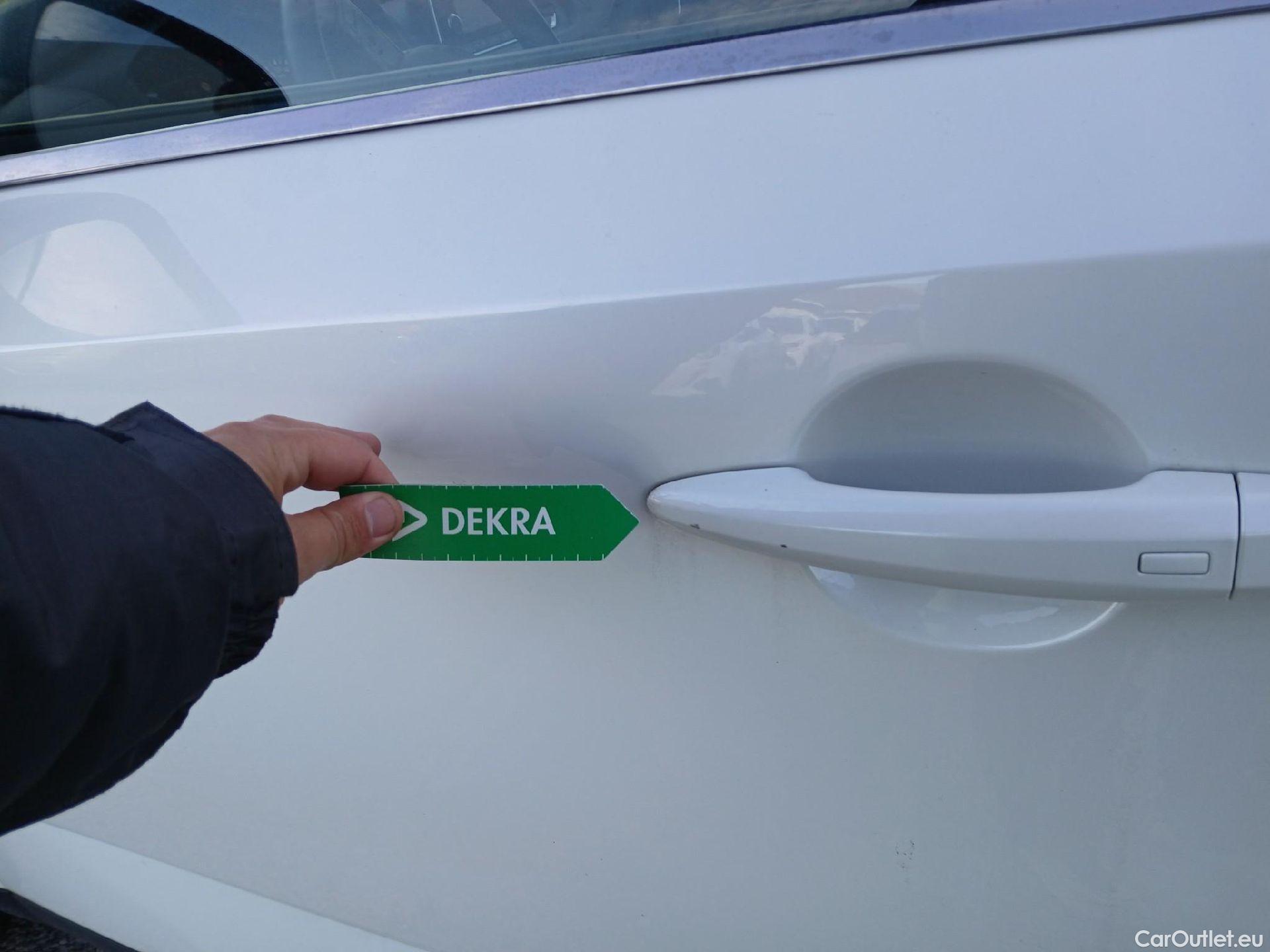  Nissan  Qashqai NISSAN  / 2021 / 5P / todoterreno DIG-T 116kW (158CV) mHEV Xtronic Acenta (AC2) #8