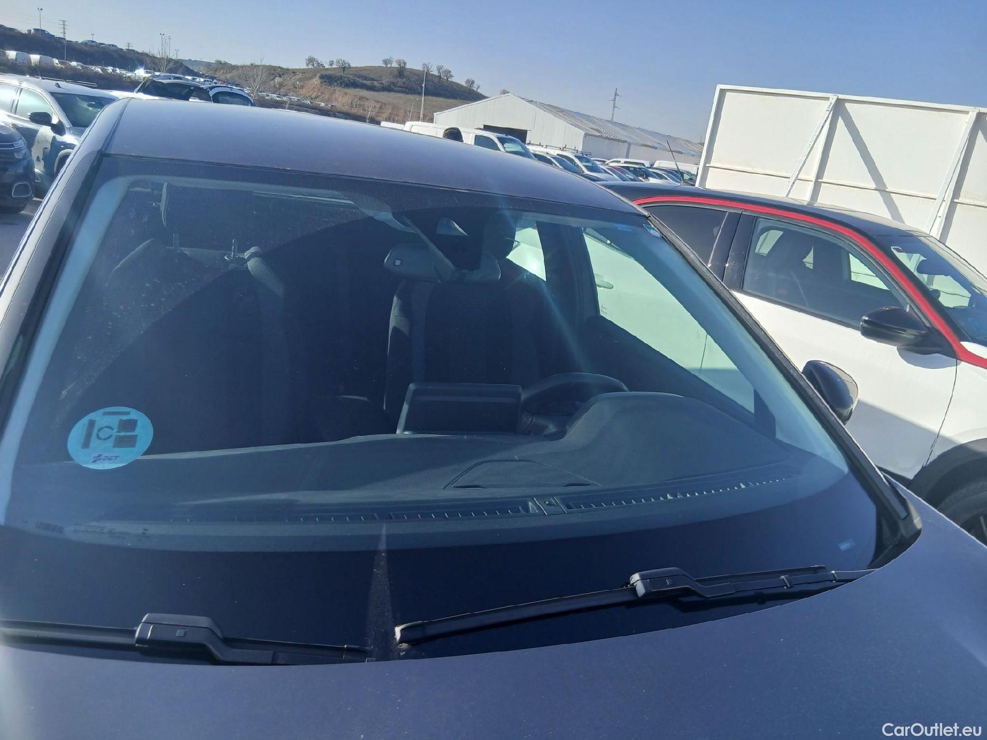  Peugeot  3008 PEUGEOT  / 2020 / 5P / todoterreno 1.5 BlueHDi 96kW (130CV) S&S Active Pack #15