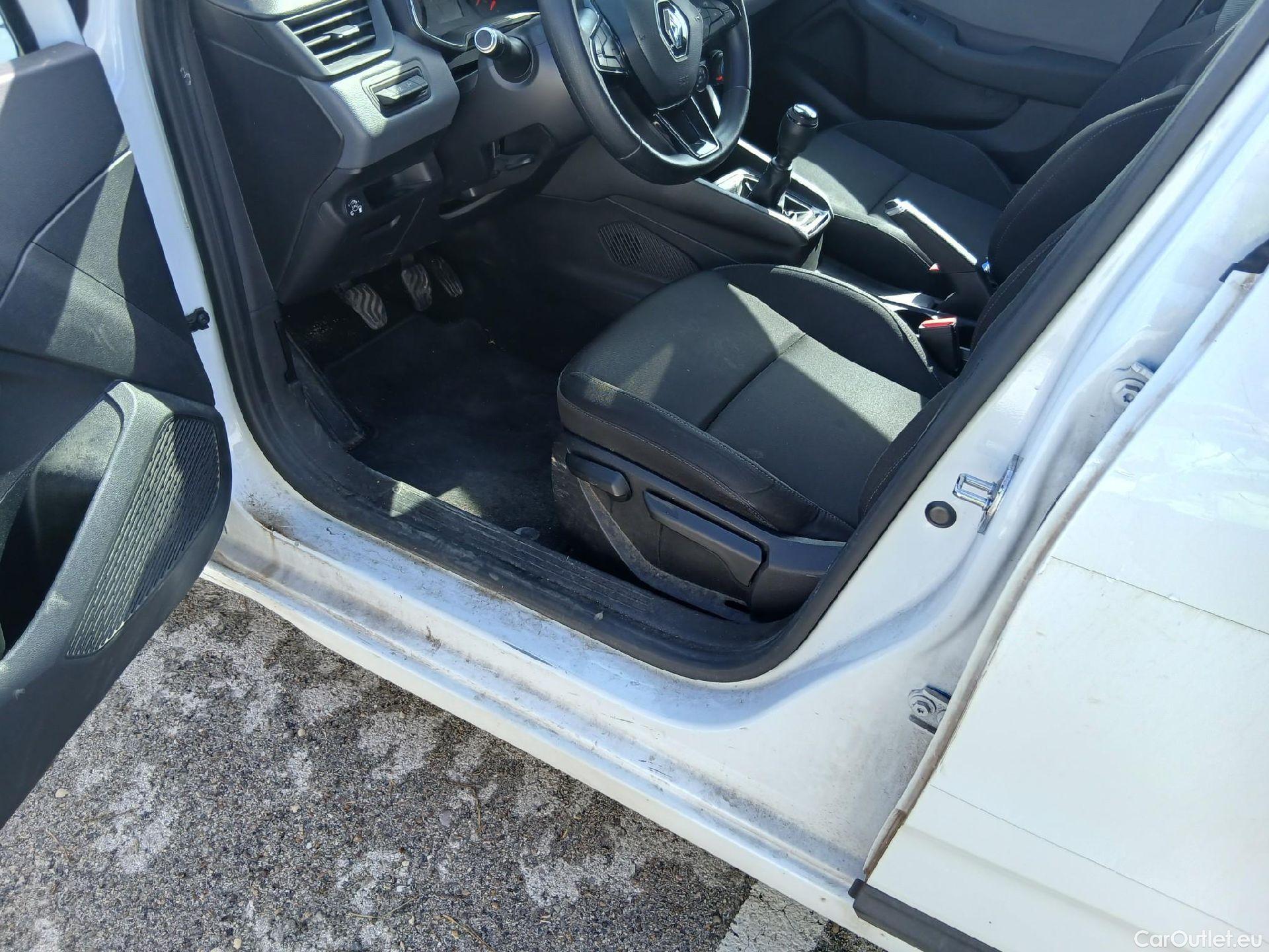  Renault  Clio RENAULT  / 2019 / 5P / berlina con portón Business TCe 74 kW (100CV) GLP #20