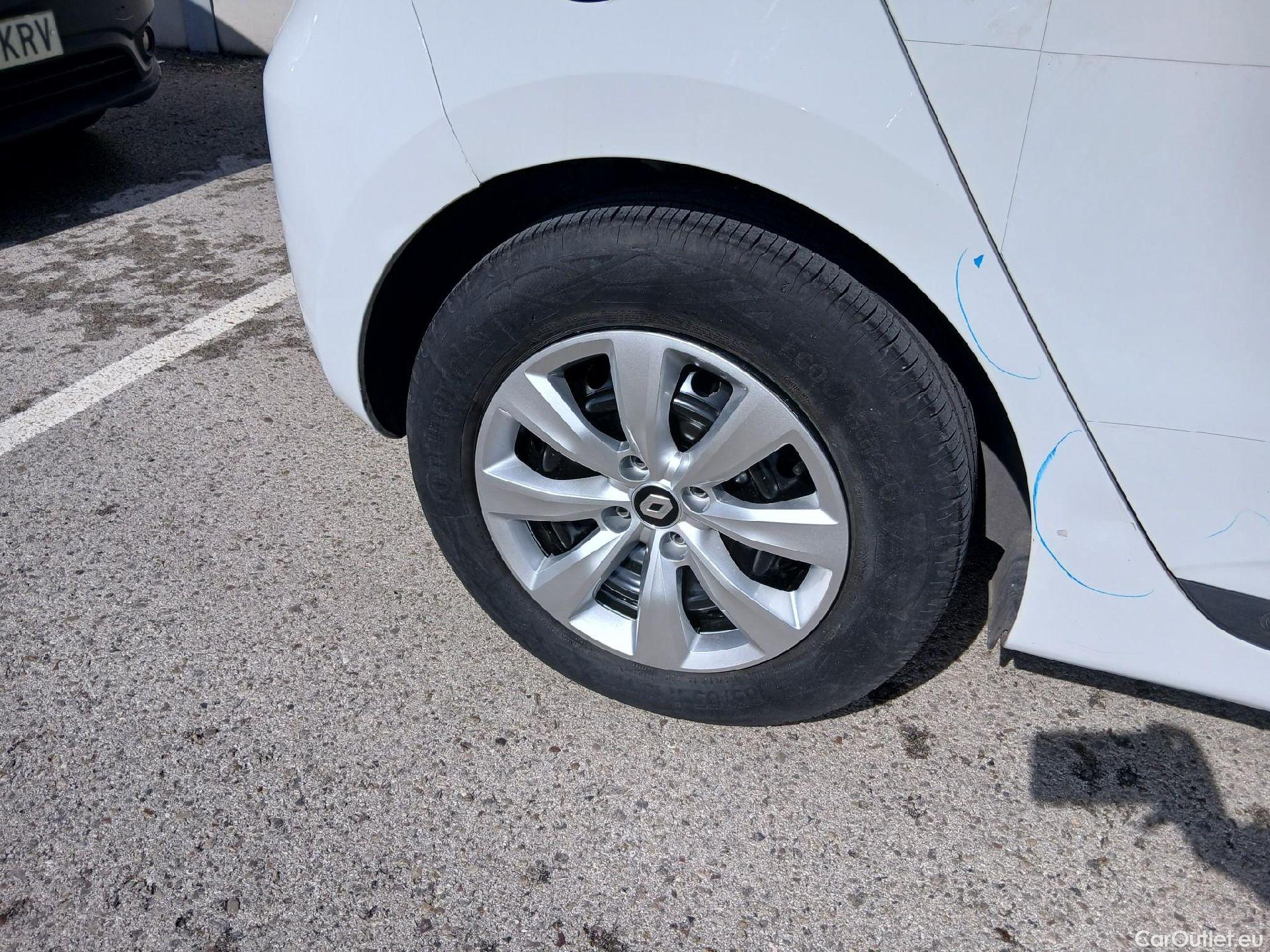  Renault  Clio RENAULT  / 2019 / 5P / berlina con portón Business TCe 74 kW (100CV) GLP #40