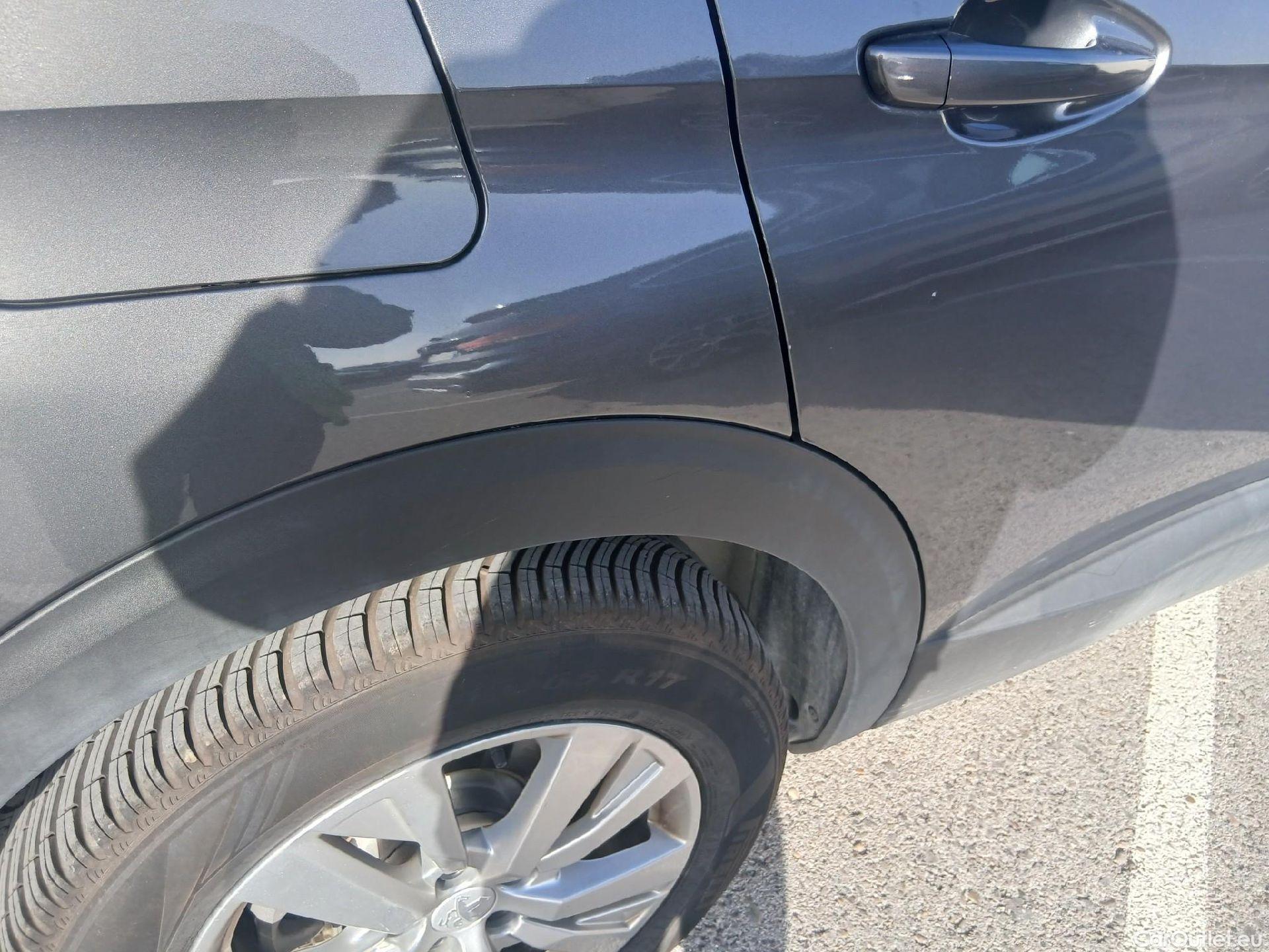  Peugeot  3008 PEUGEOT  / 2020 / 5P / todoterreno 1.5 BlueHDi 96kW (130CV) S&S Active Pack #29