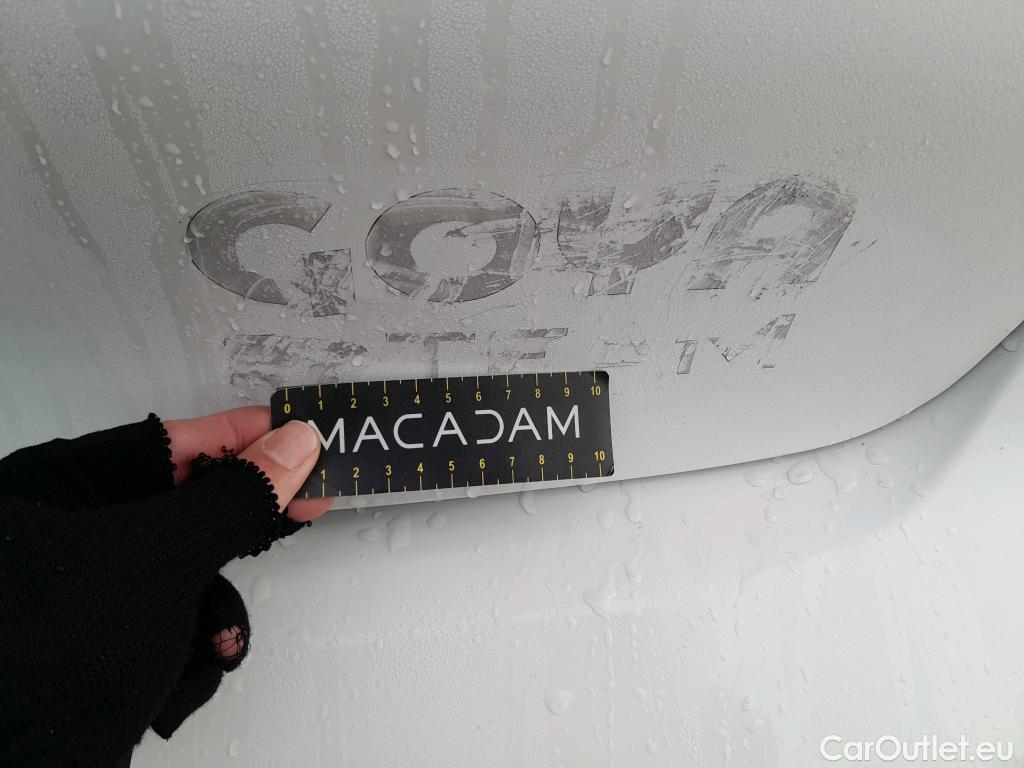  Peugeot  208 PEUGEOT  / 2019 / 5P / berlina con portón BlueHDi 73kW (100CV) Active (CM) #2