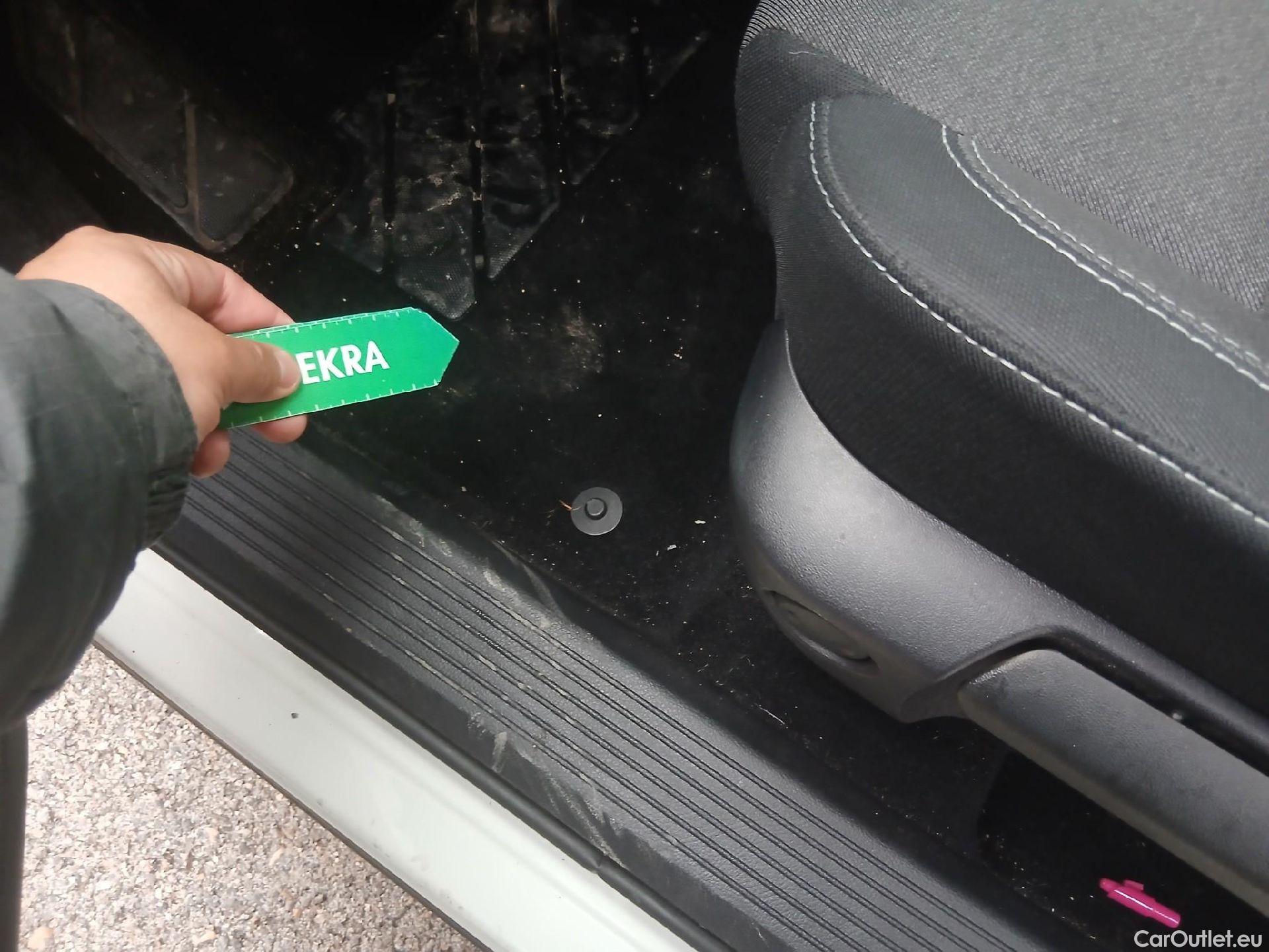  Nissan  Qashqai NISSAN  / 2021 / 5P / todoterreno DIG-T 103kW mHEV 4x2 N-GO(SP) #1